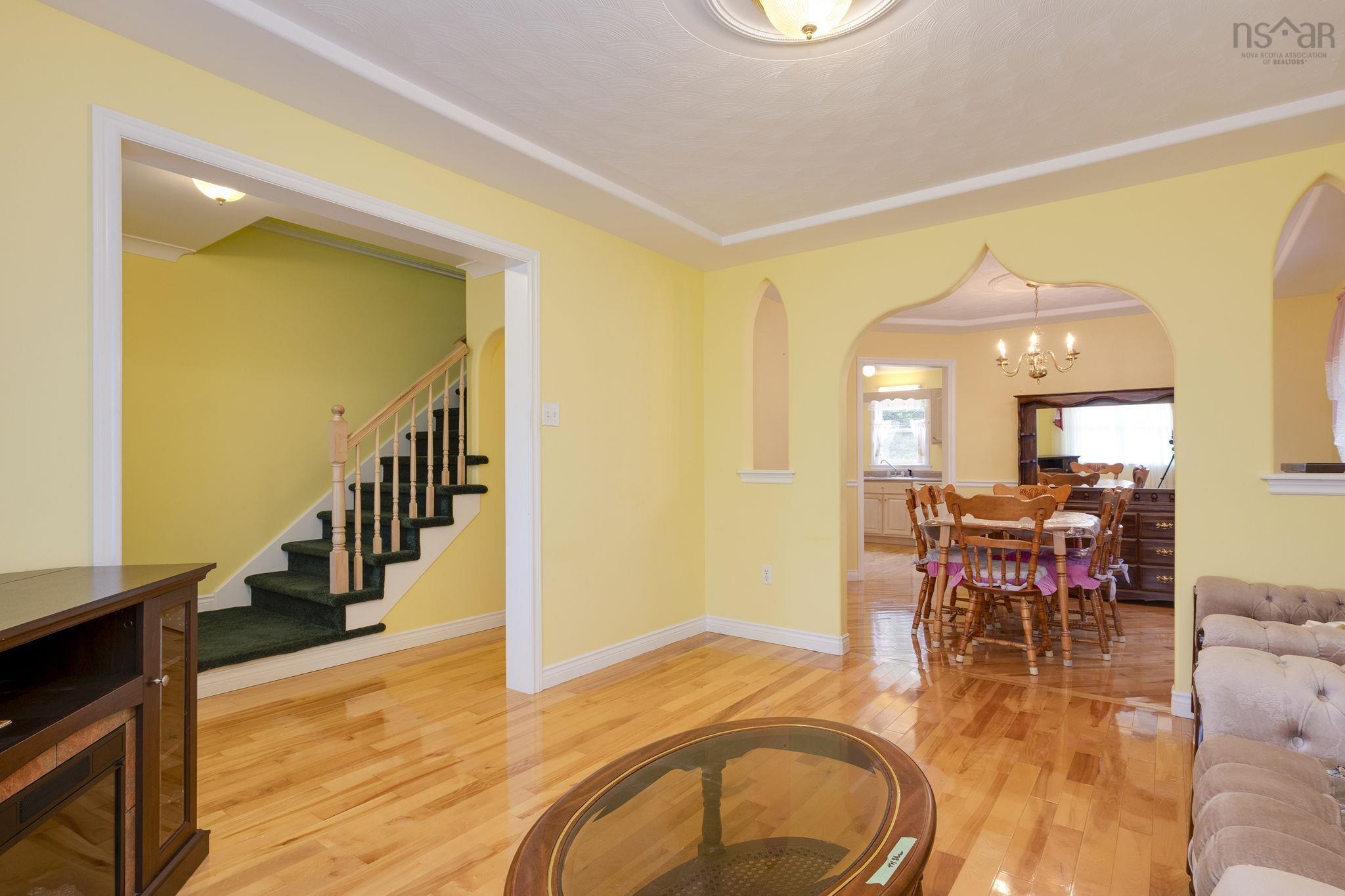 View image 8