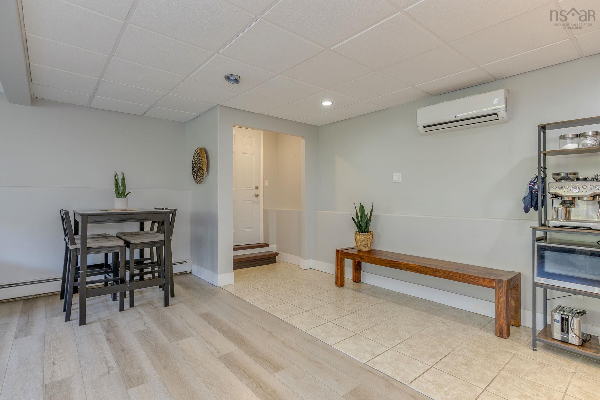 View image 28