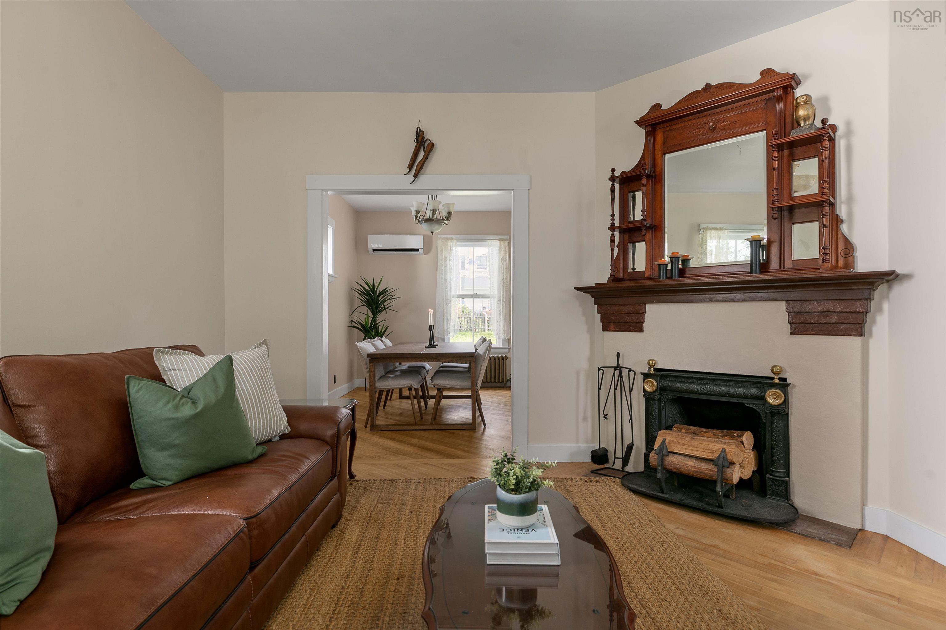 View image 11