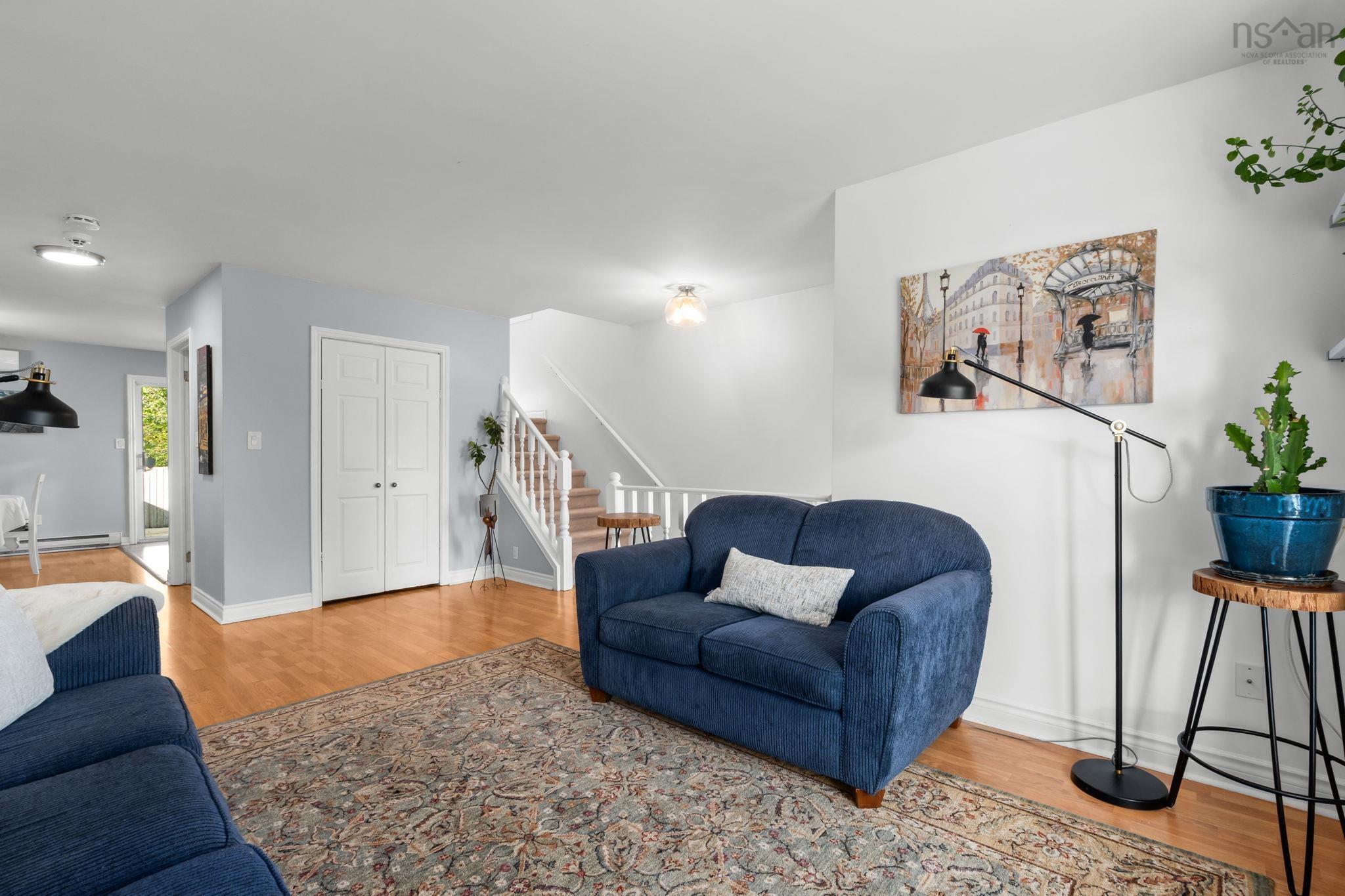View image 8