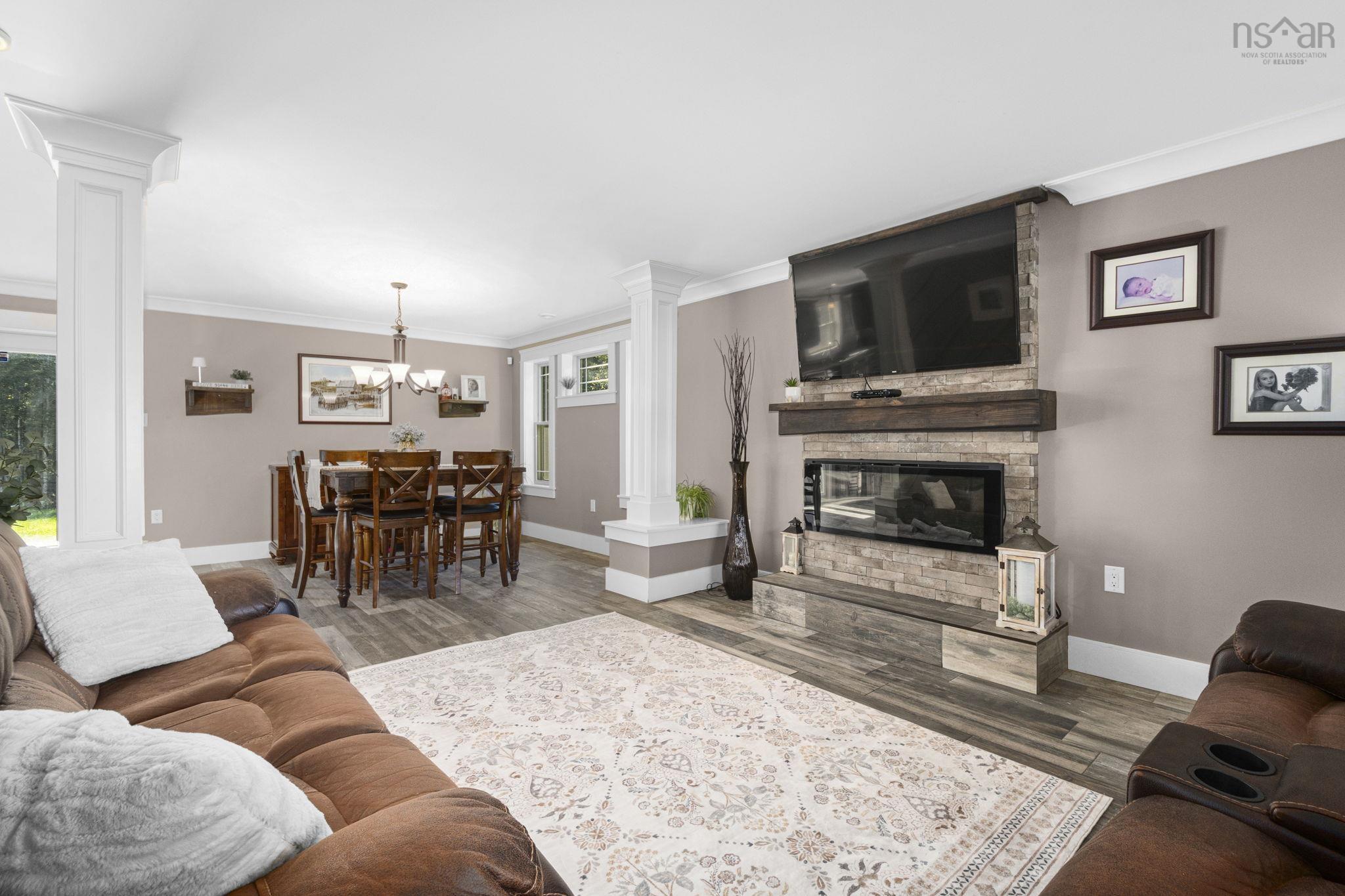 View image 12