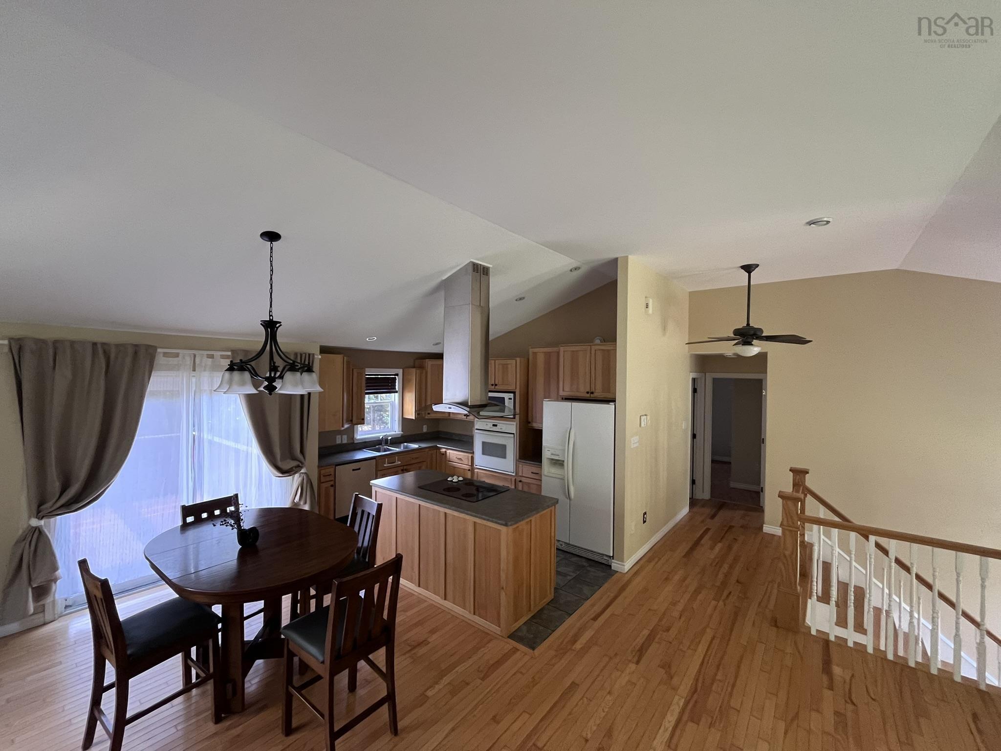 View image 11