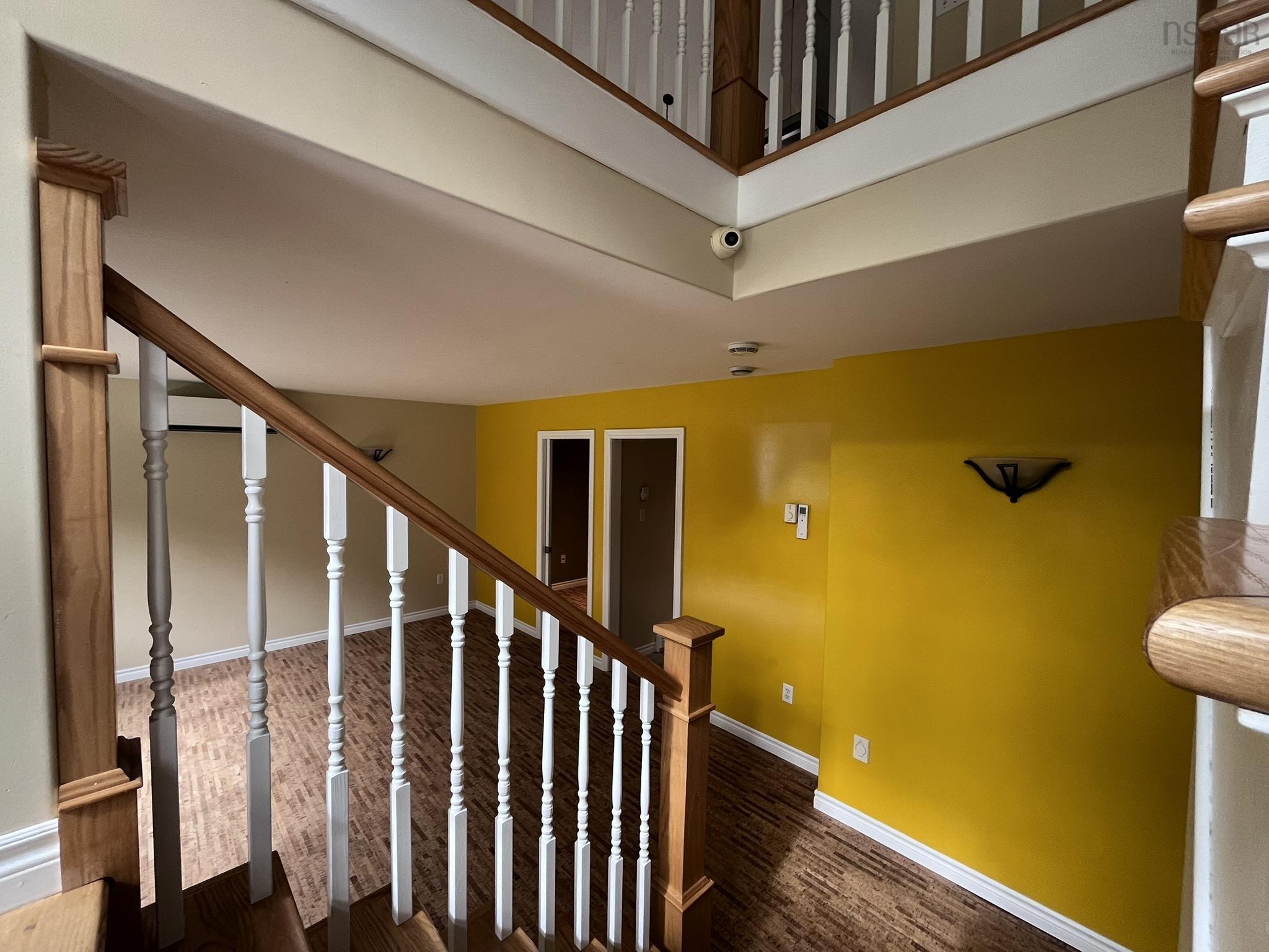 View image 18