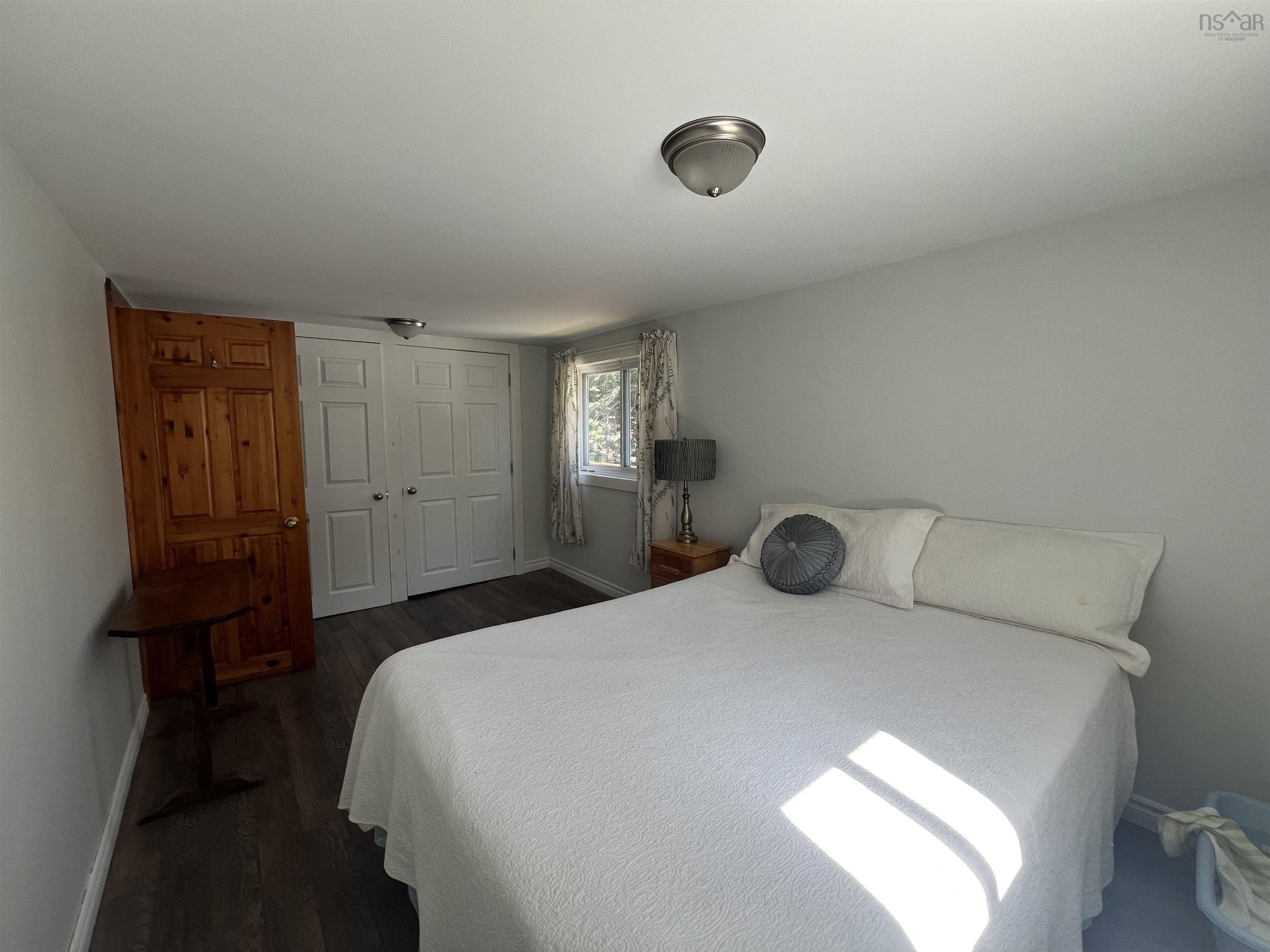 View image 11