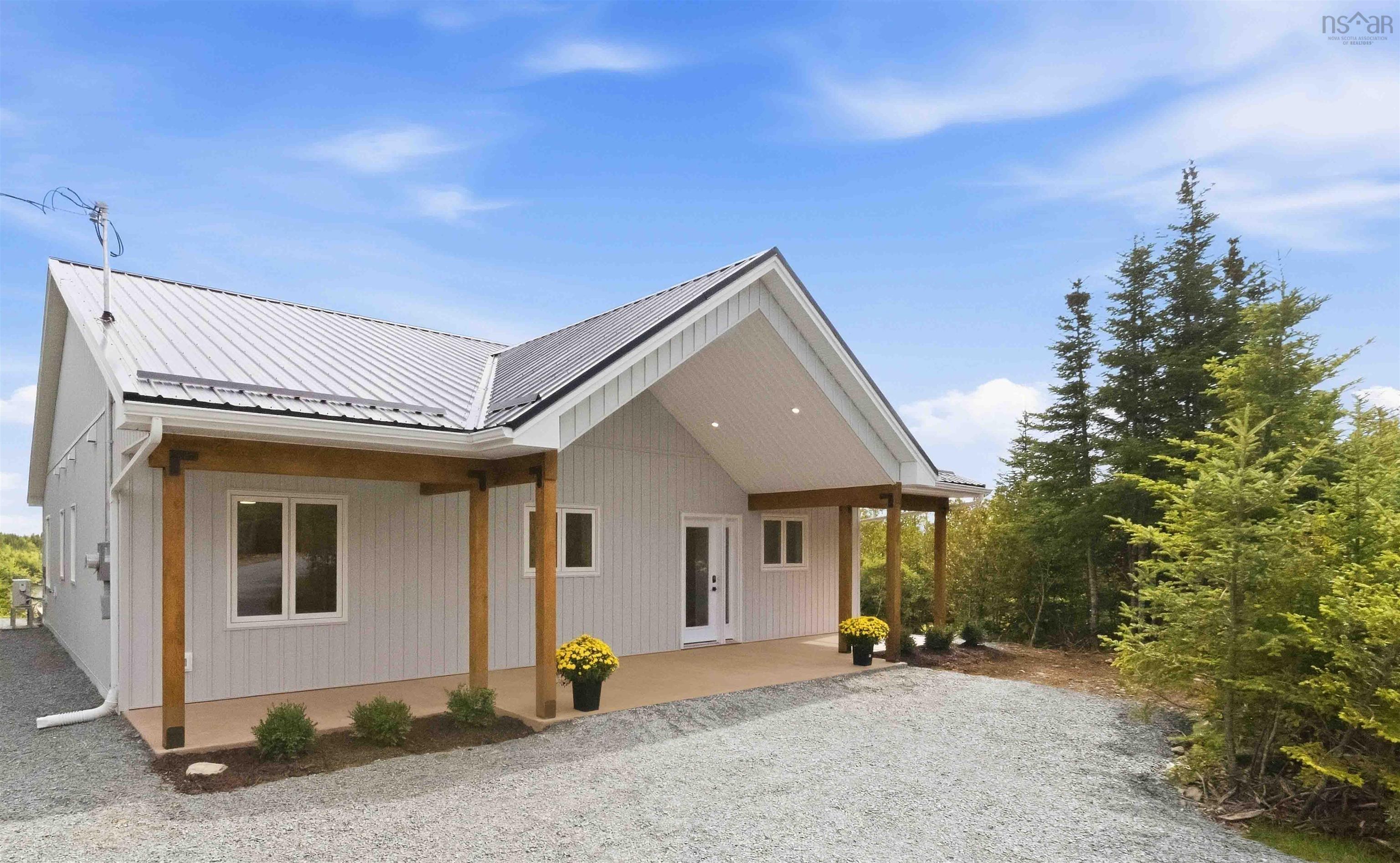 Thumbnail image for 154 Dark Pond Lane MLS<sup>®</sup> 202624336