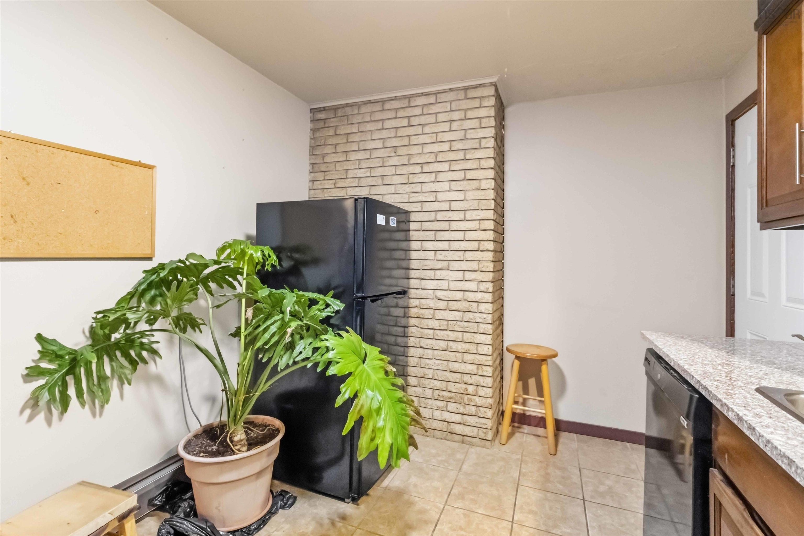View image 12