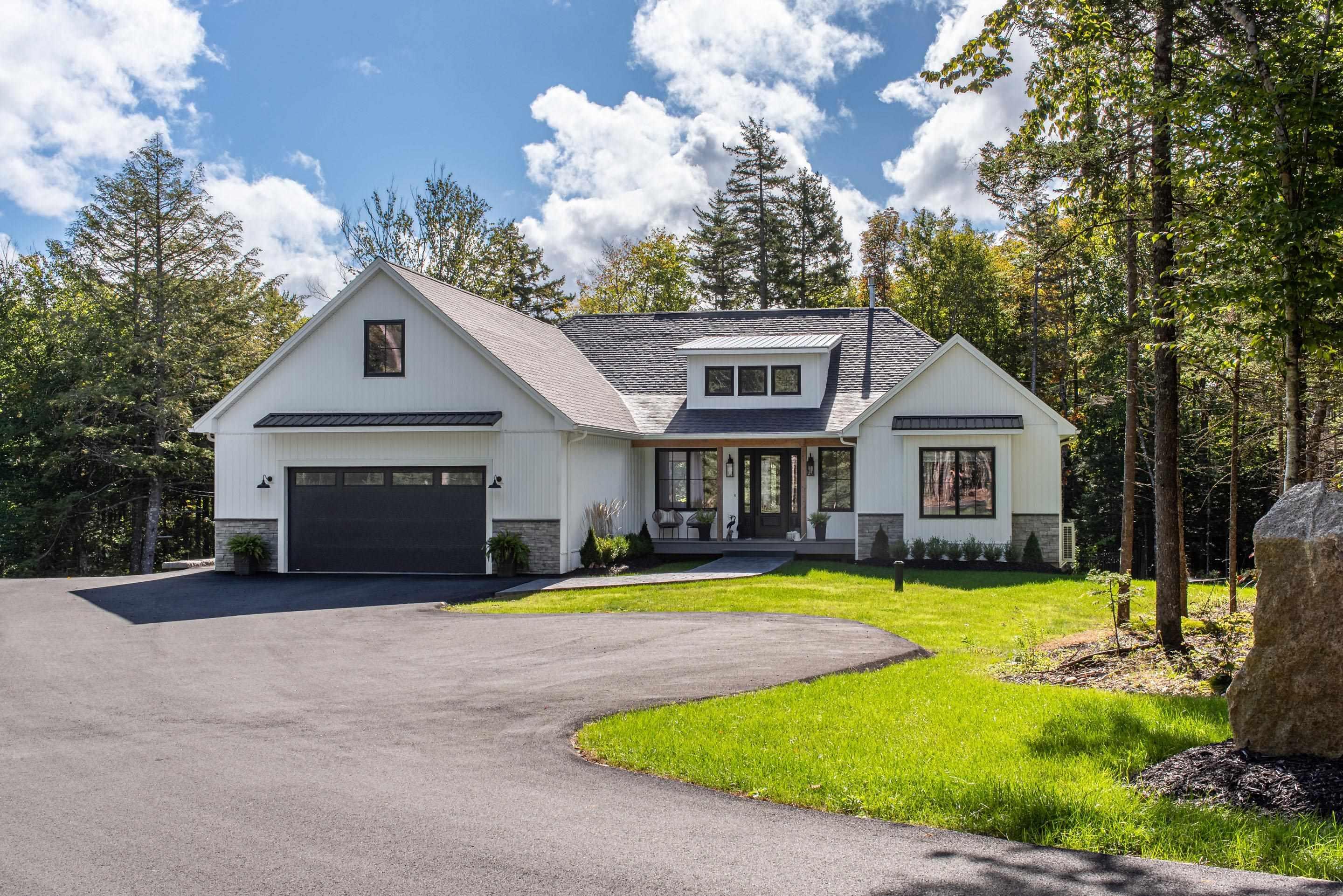 Thumbnail image for 403 Heddas Way MLS<sup>®</sup> 202624357