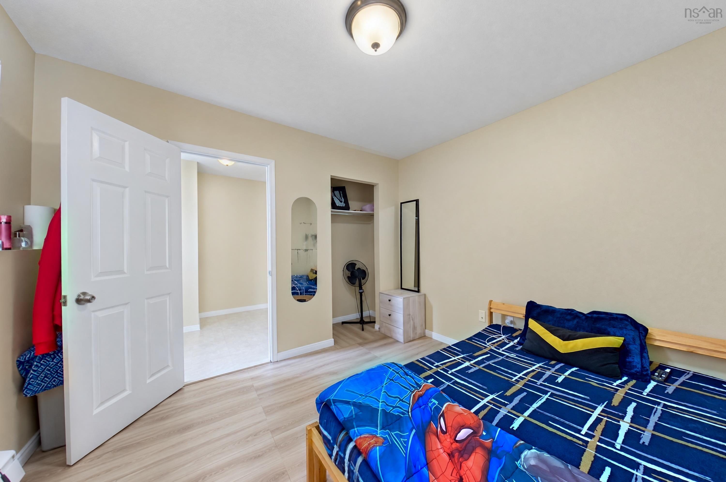 View image 12