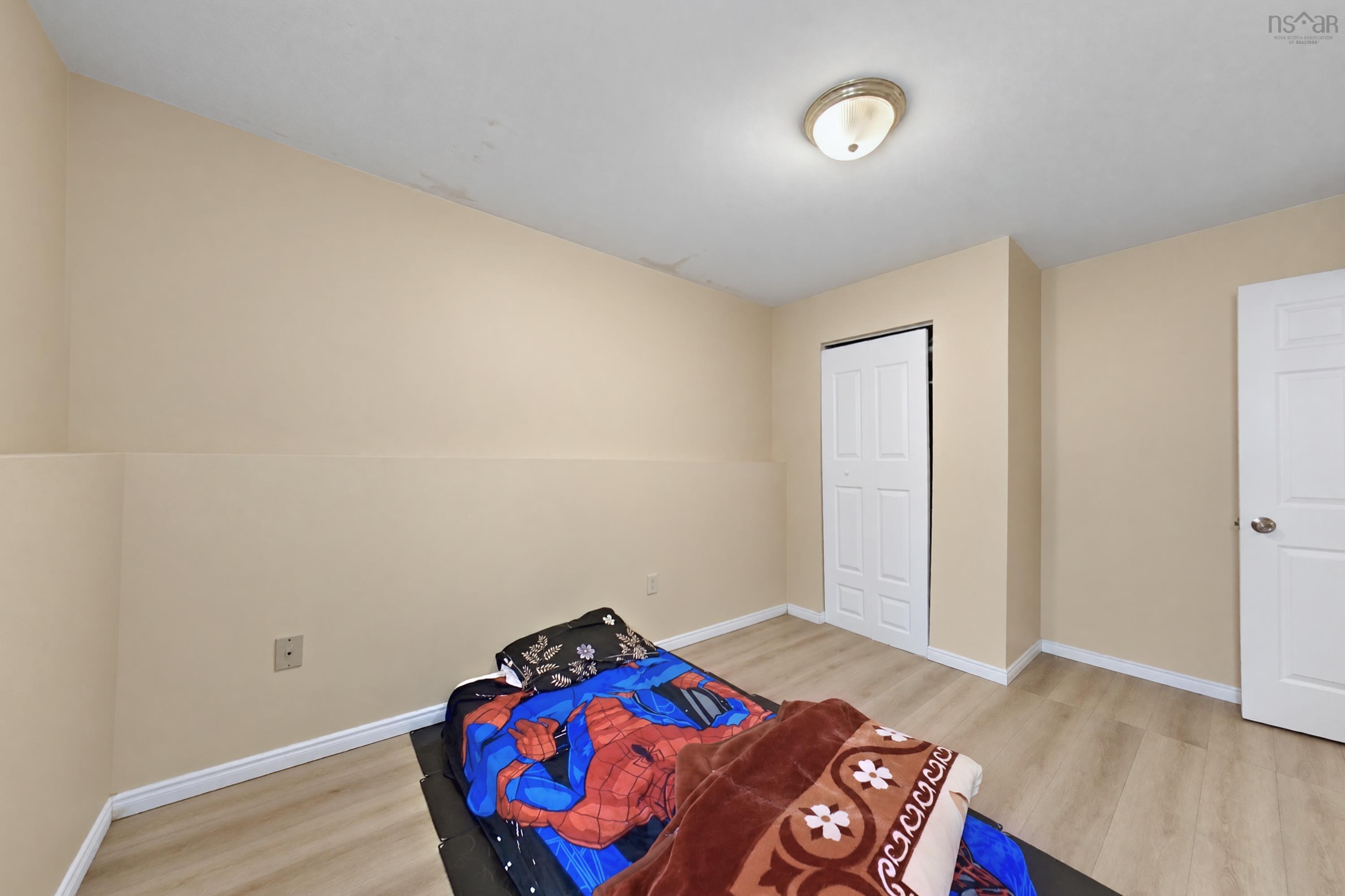 View image 4