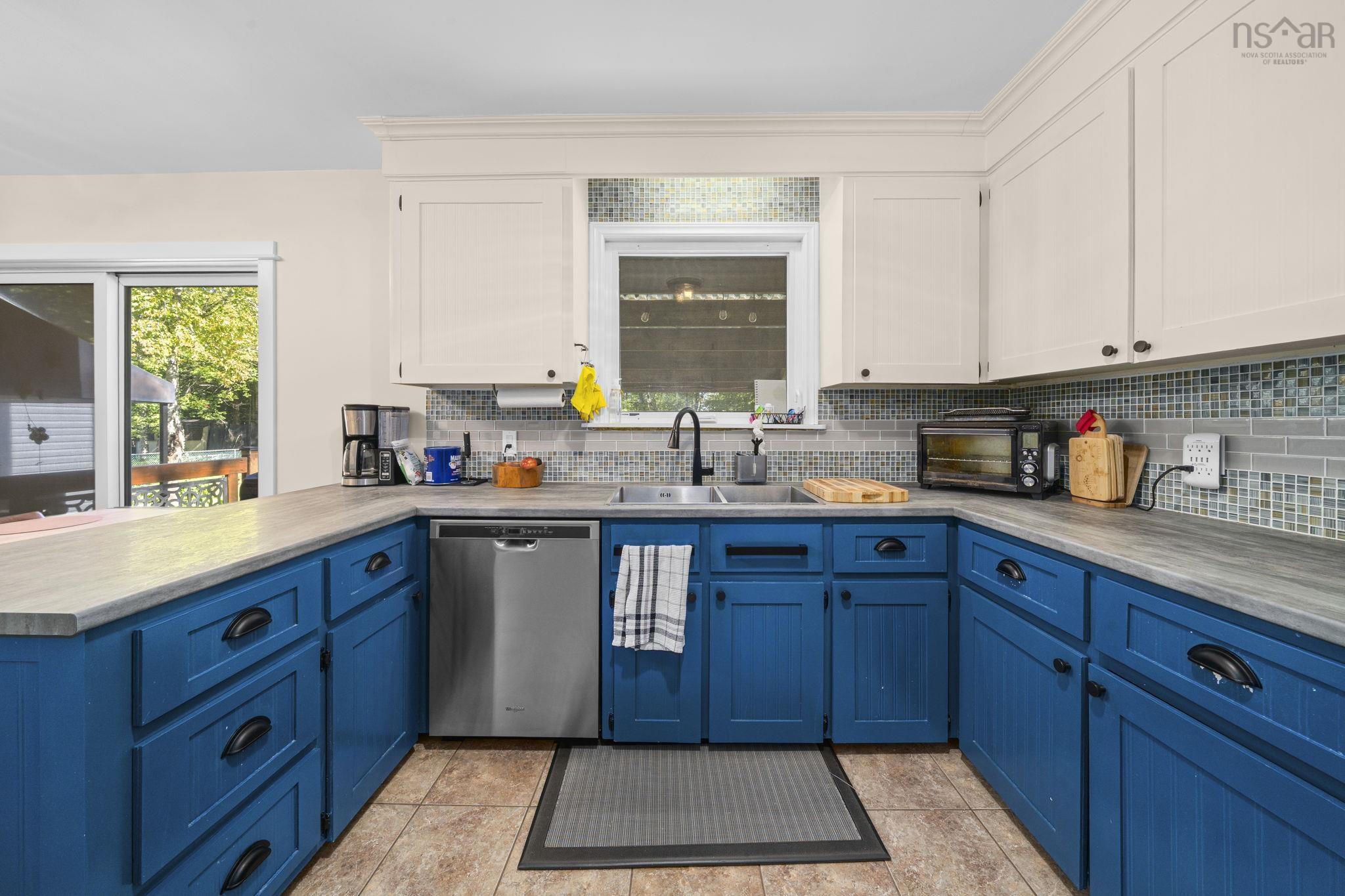 View image 11