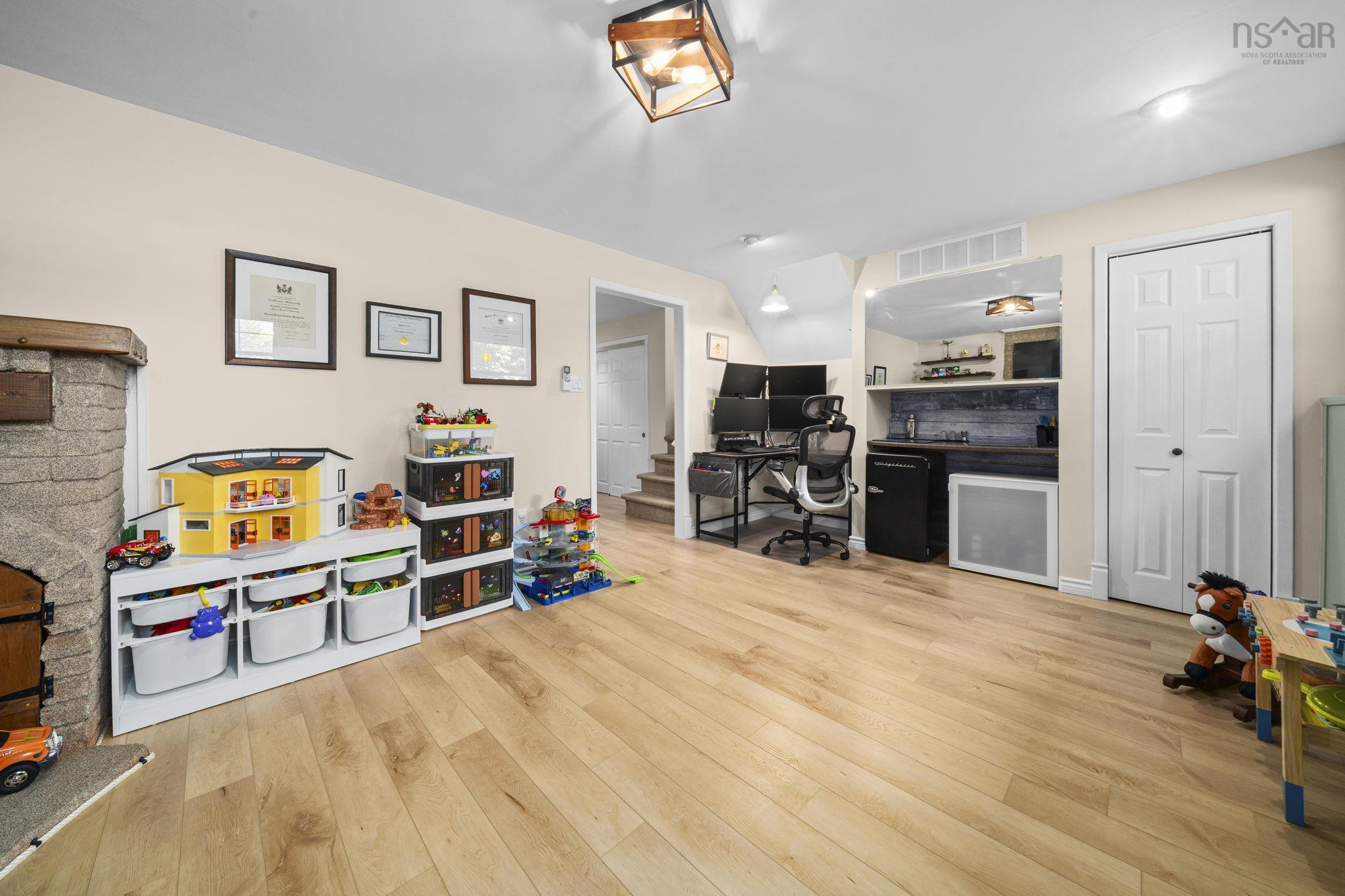 View image 22