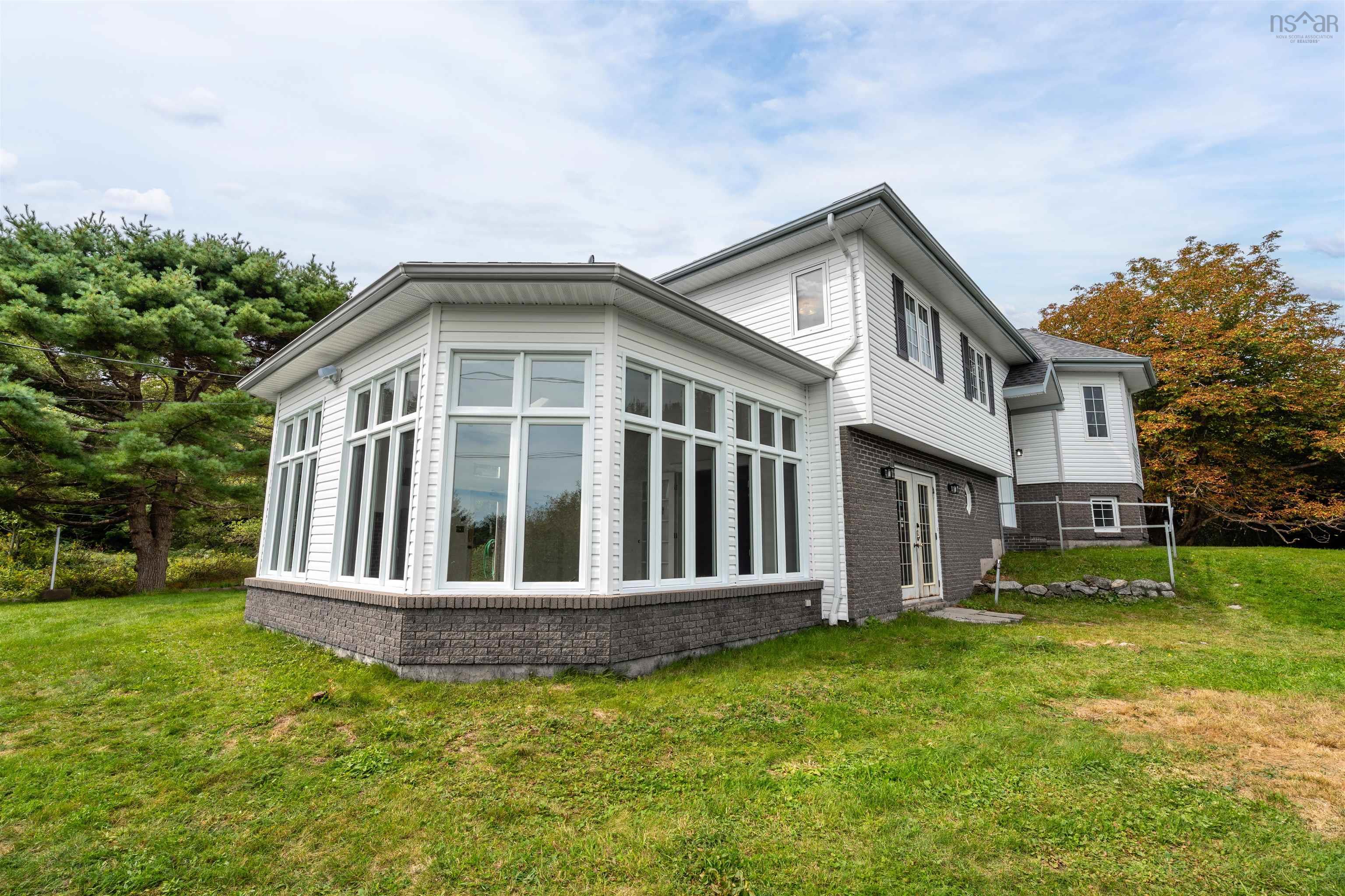 View image 12