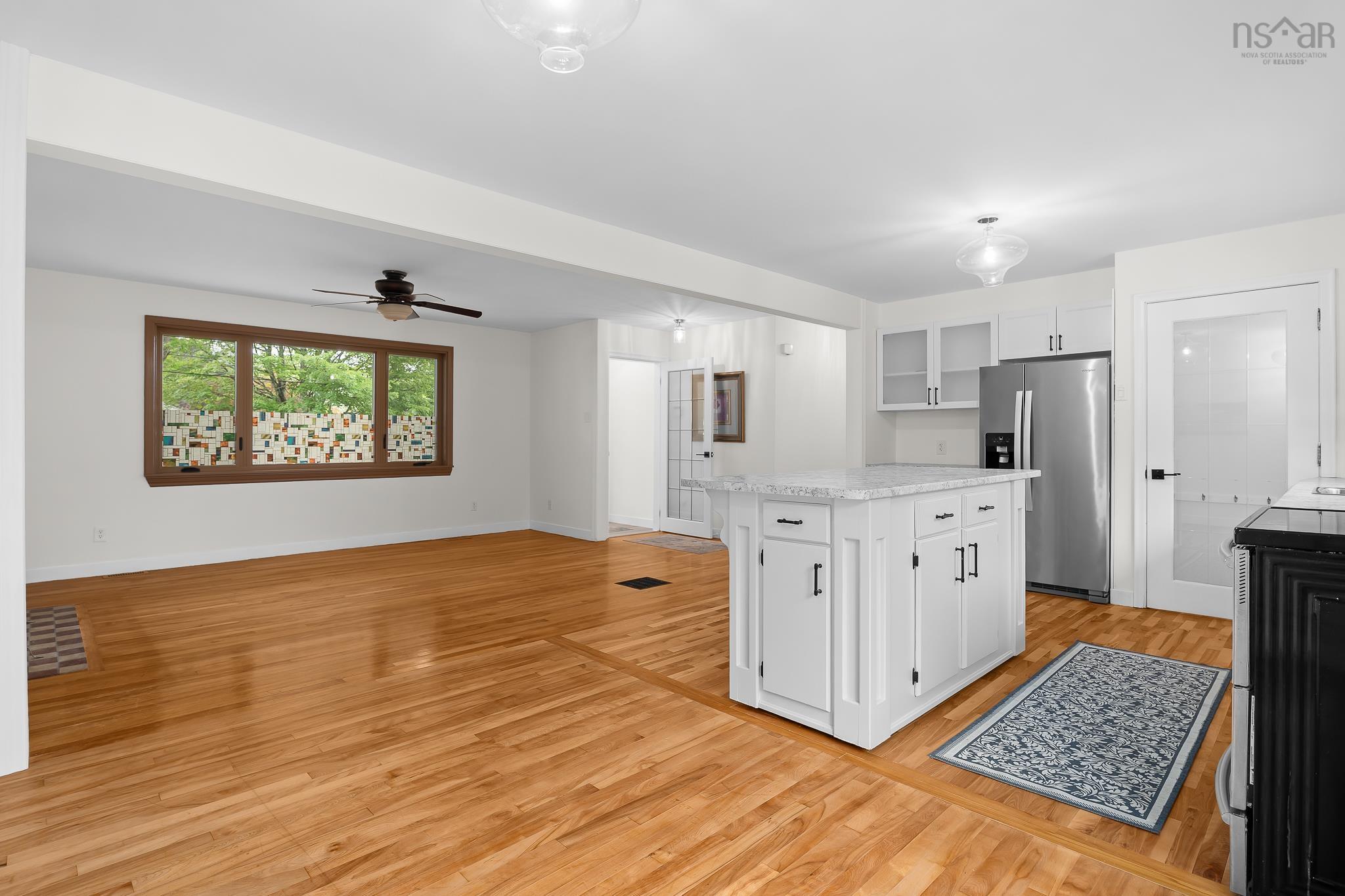 View image 16