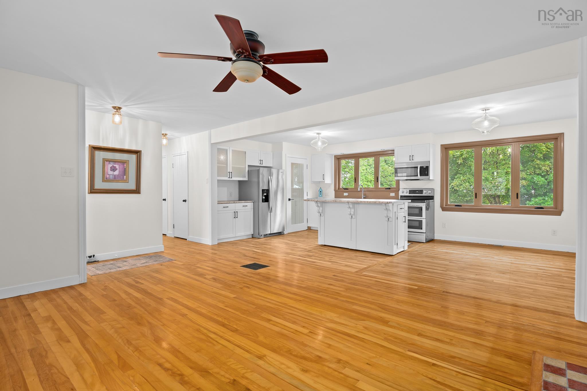 View image 8