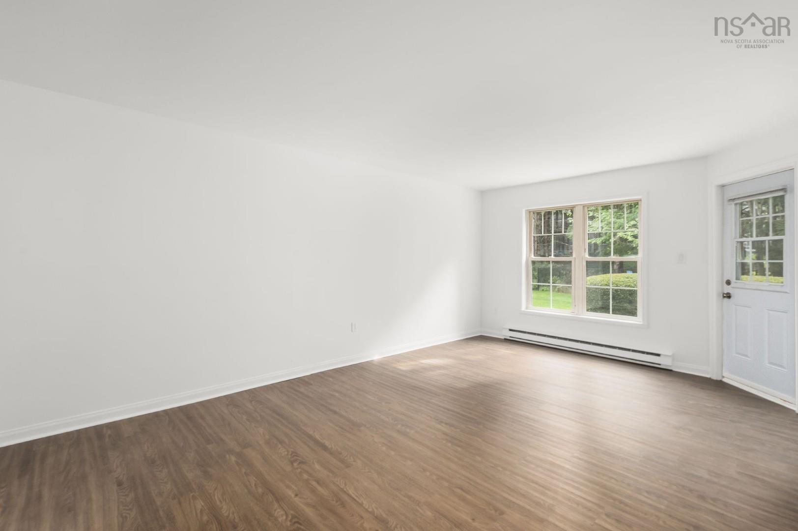 View image 11
