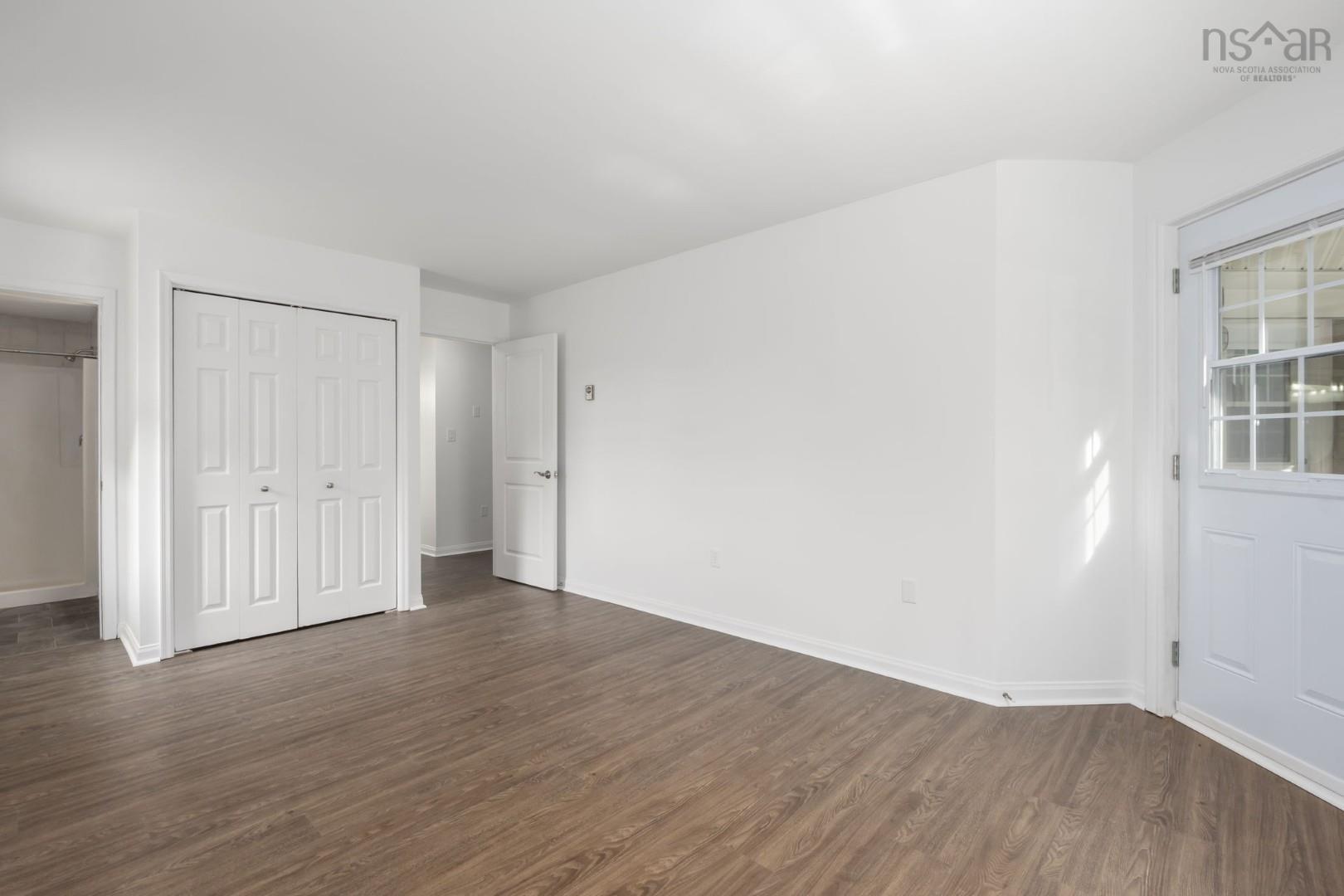 View image 21
