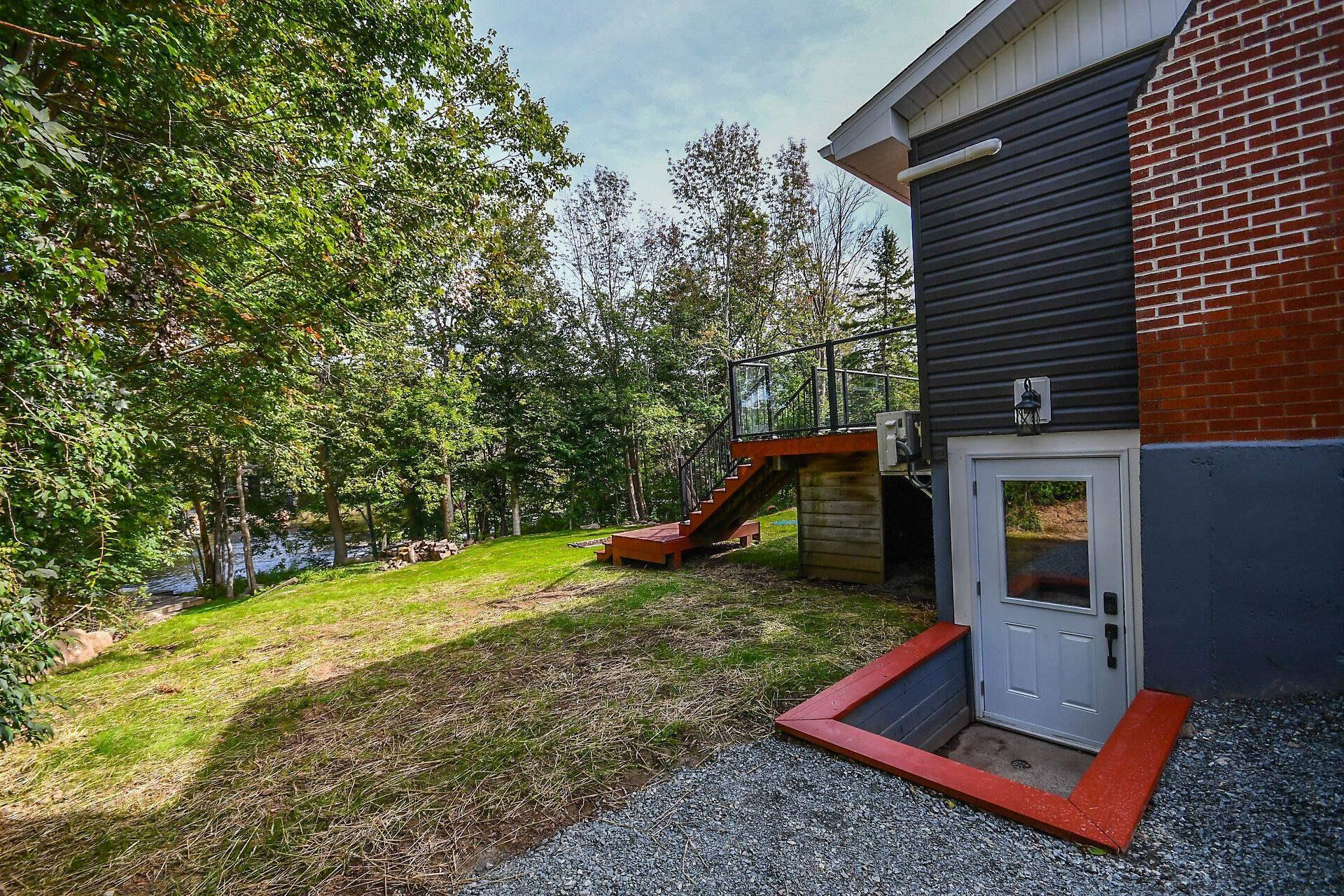 View image 41