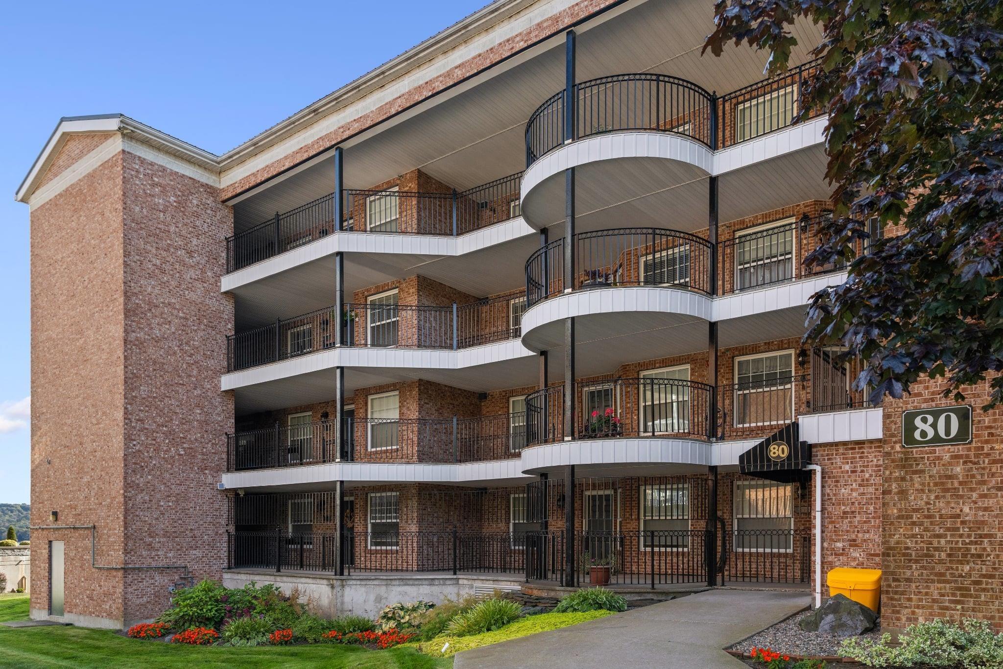 Thumbnail image for 306 80 Waterfront Drive MLS<sup>®</sup> 202624543