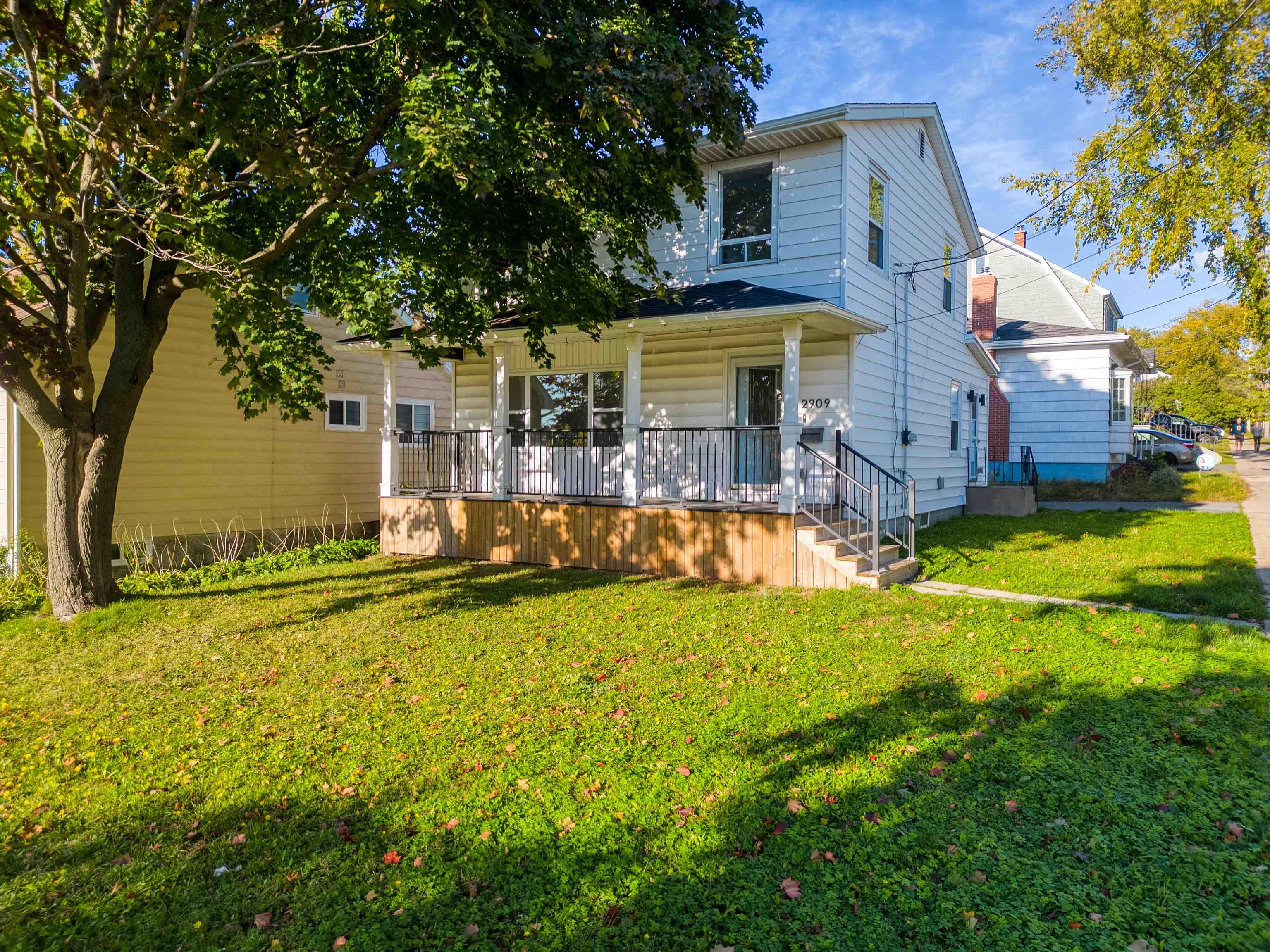 Thumbnail image for 6581 London Street MLS<sup>®</sup> 202624561