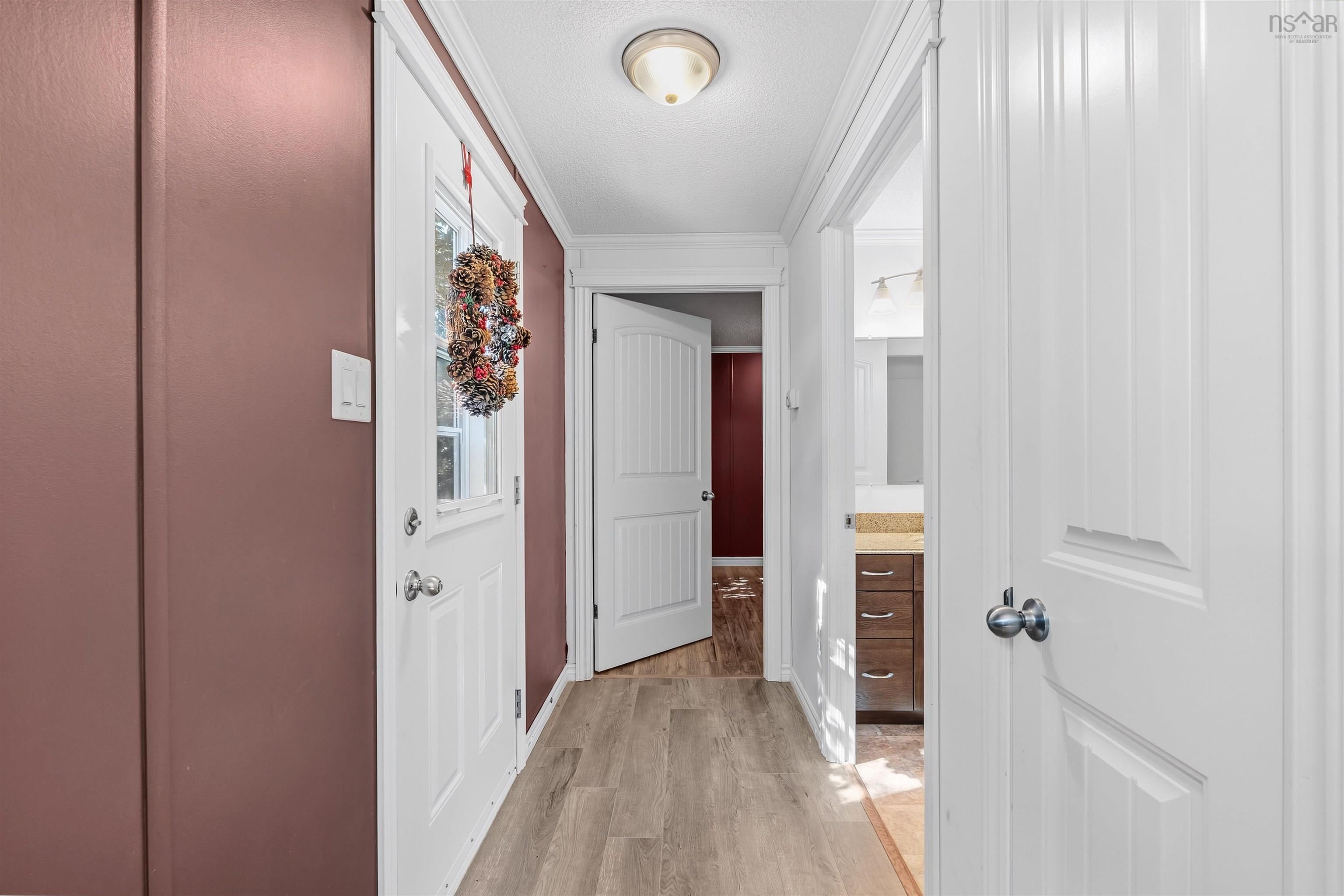View image 18