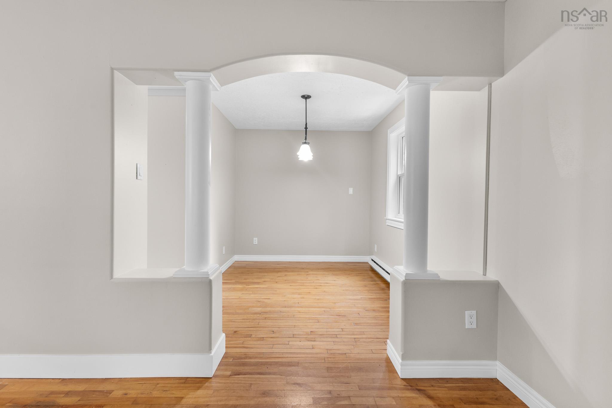 View image 12