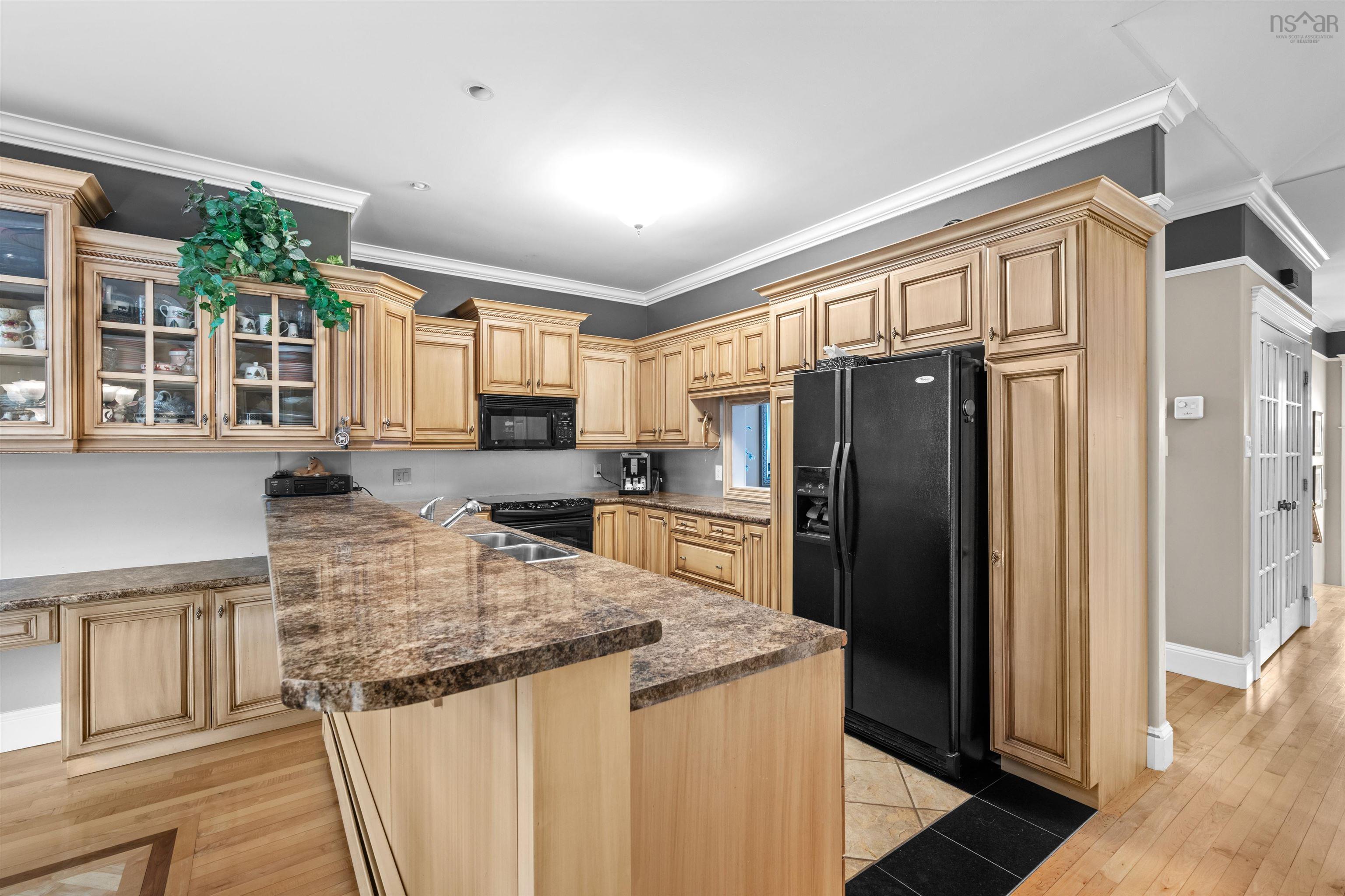 View image 17