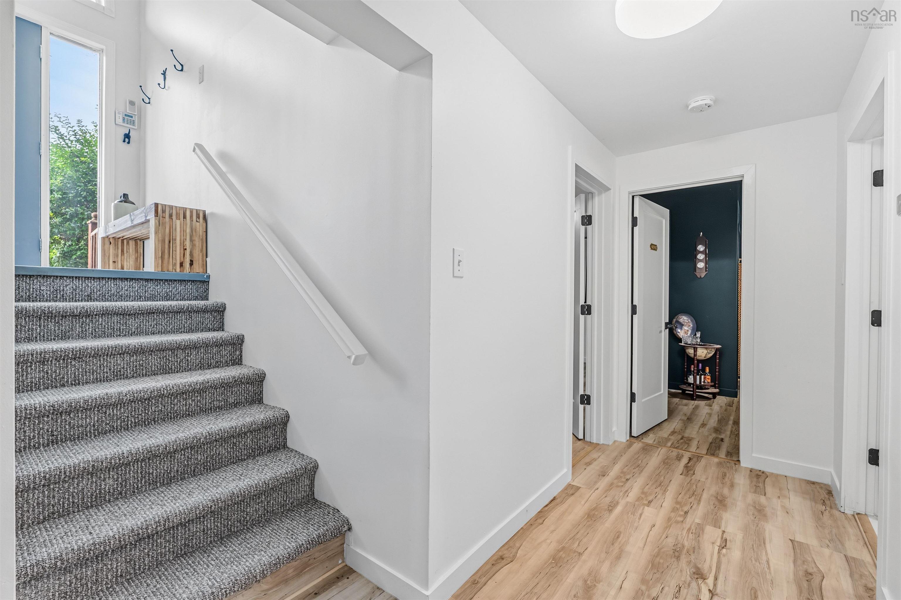 View image 9