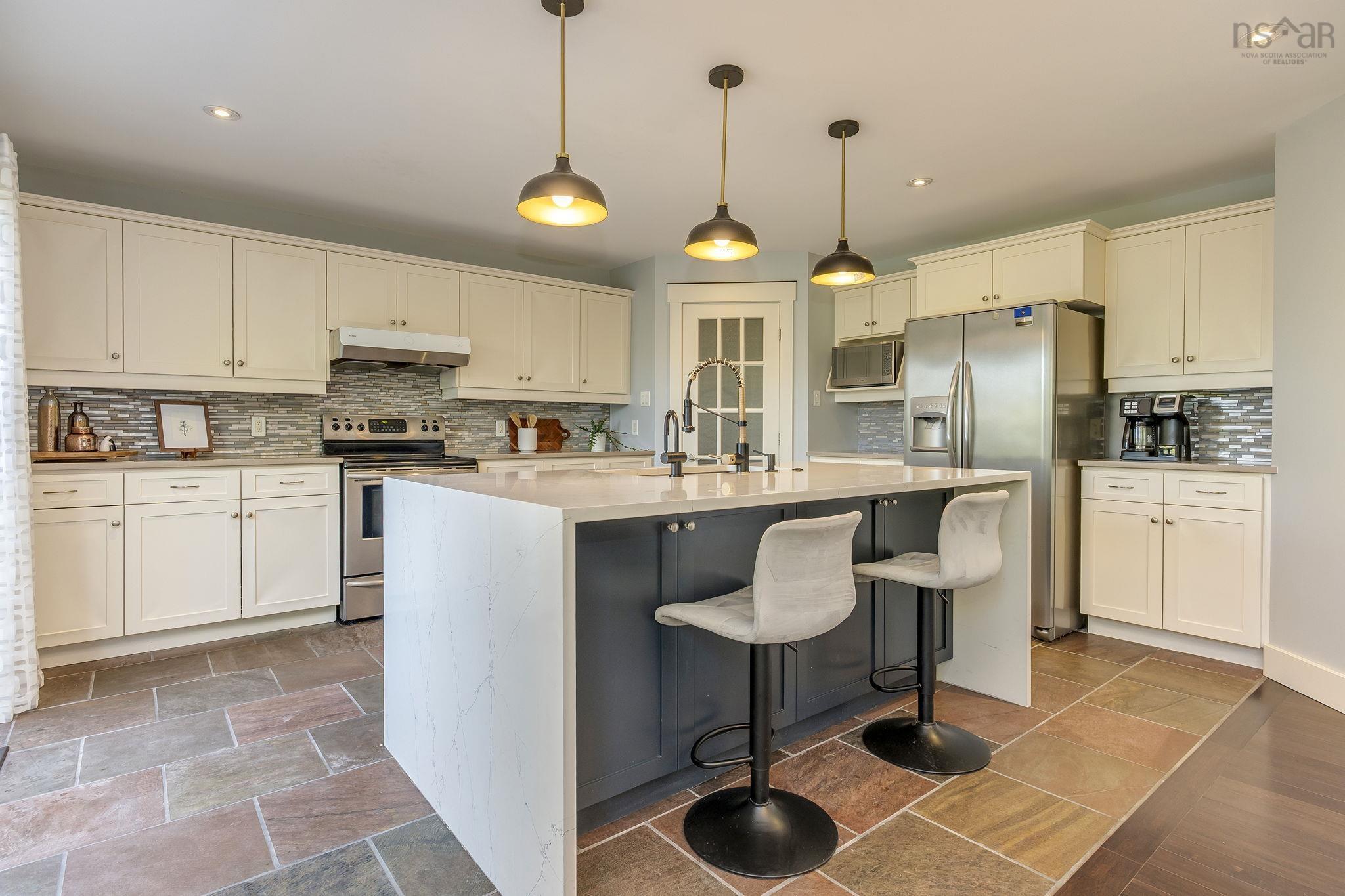 View image 11