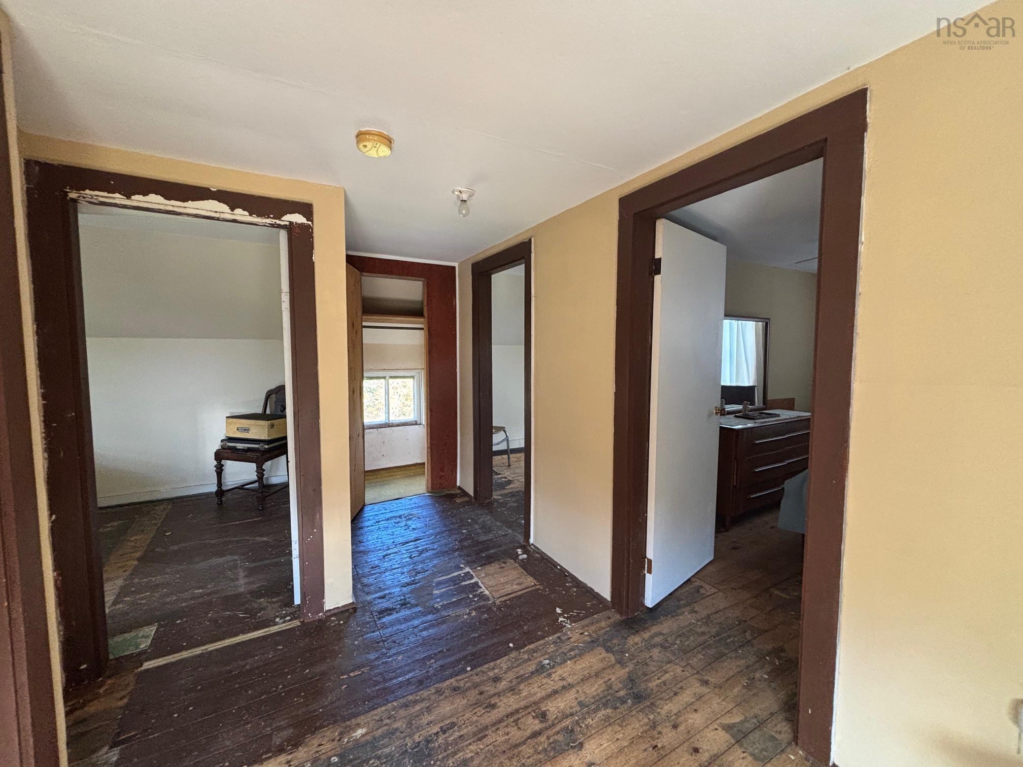 View image 11