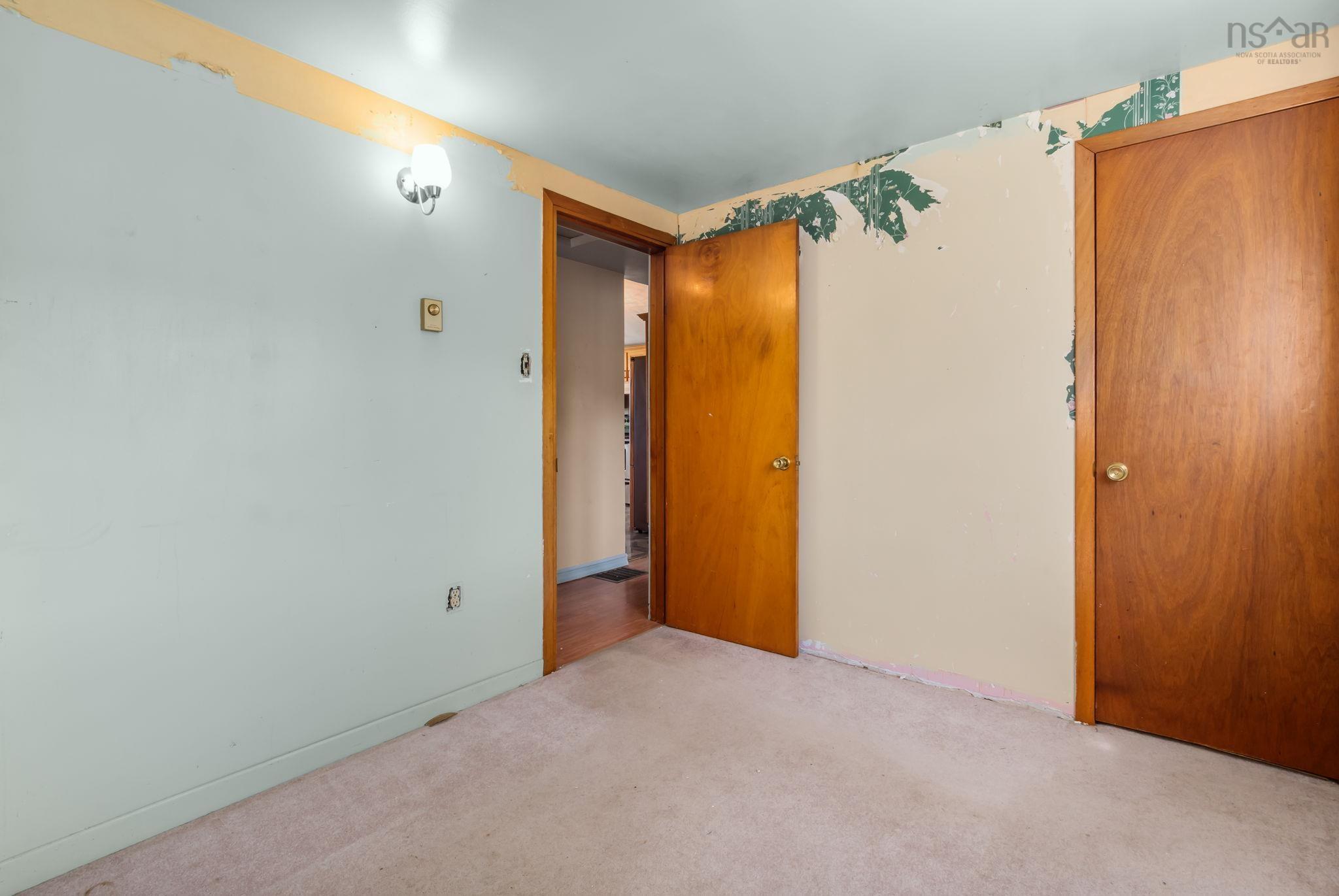 View image 17