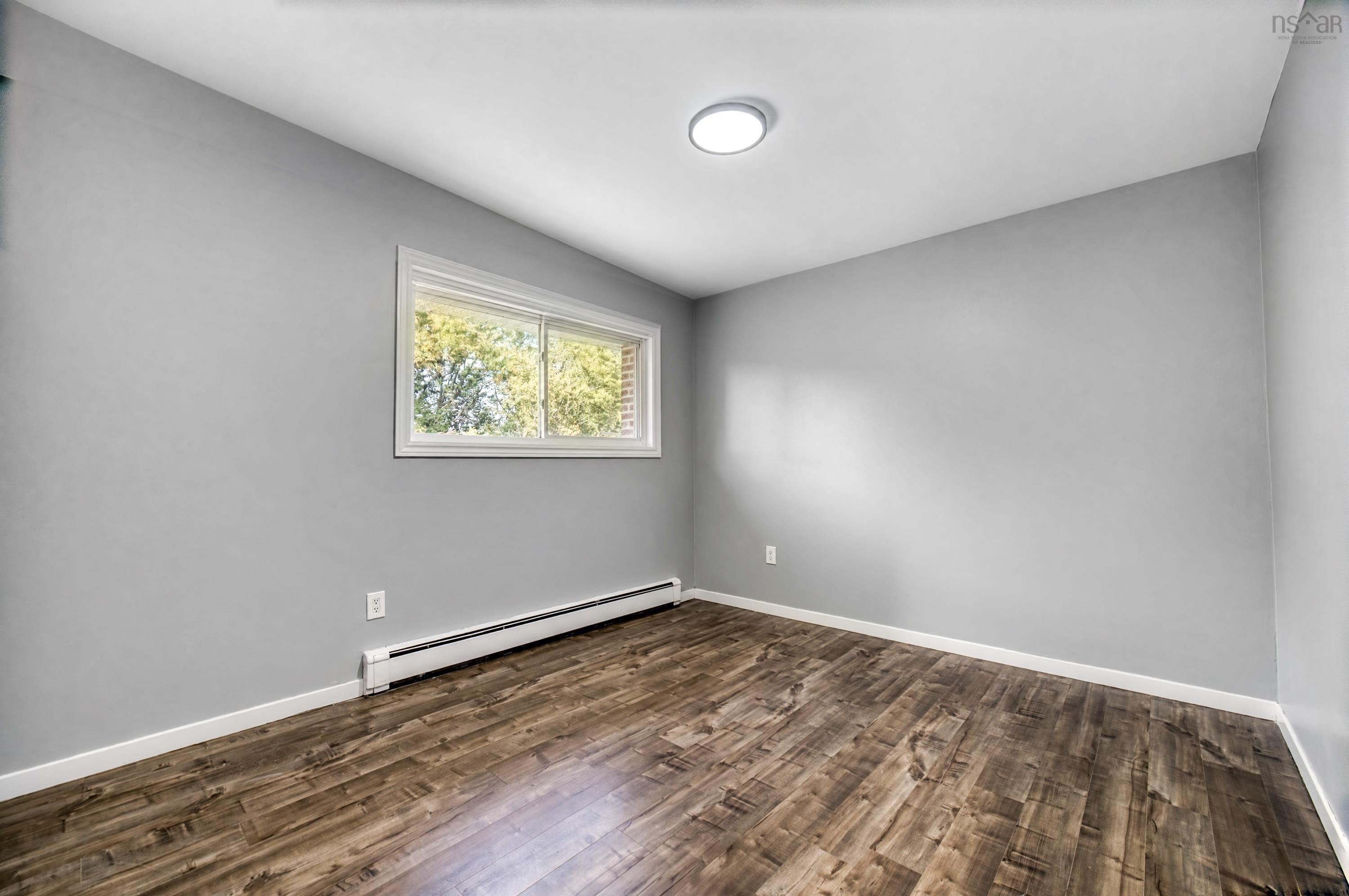View image 12
