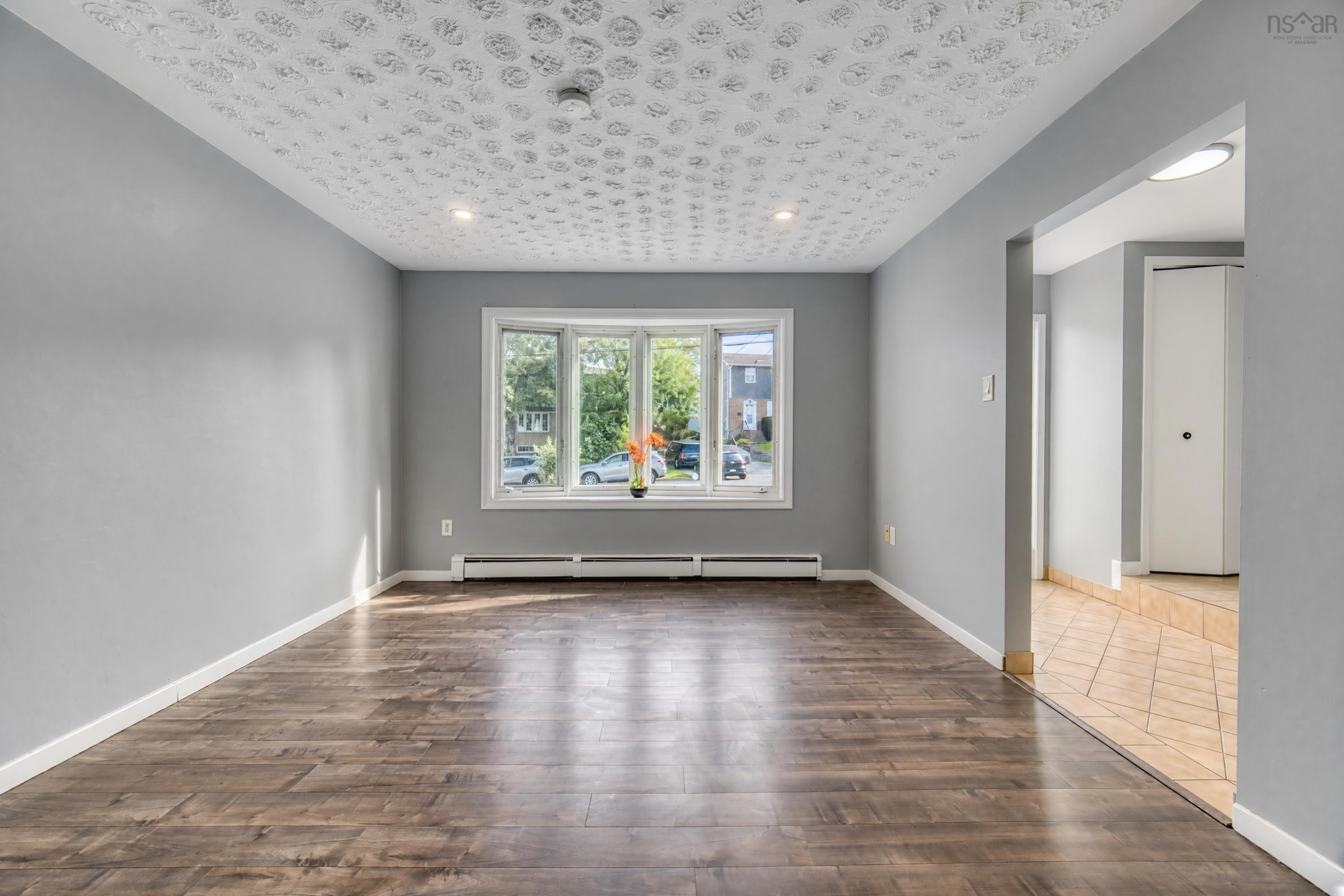 View image 9