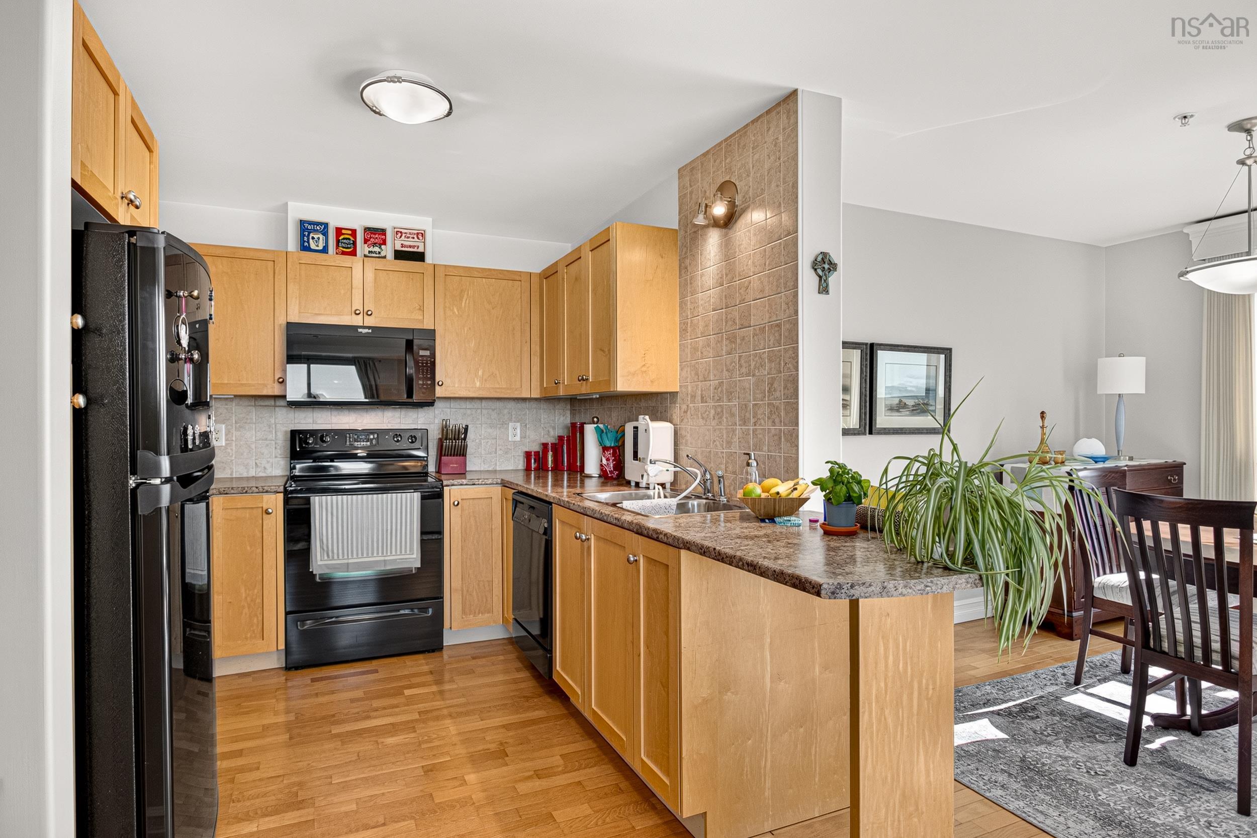 View image 18