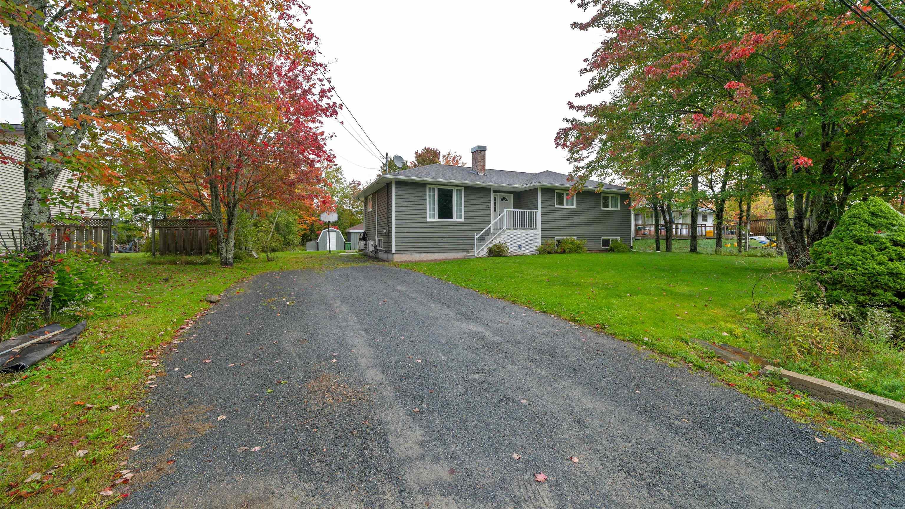 Thumbnail image for 26 Poplar Drive MLS<sup>®</sup> 202624778