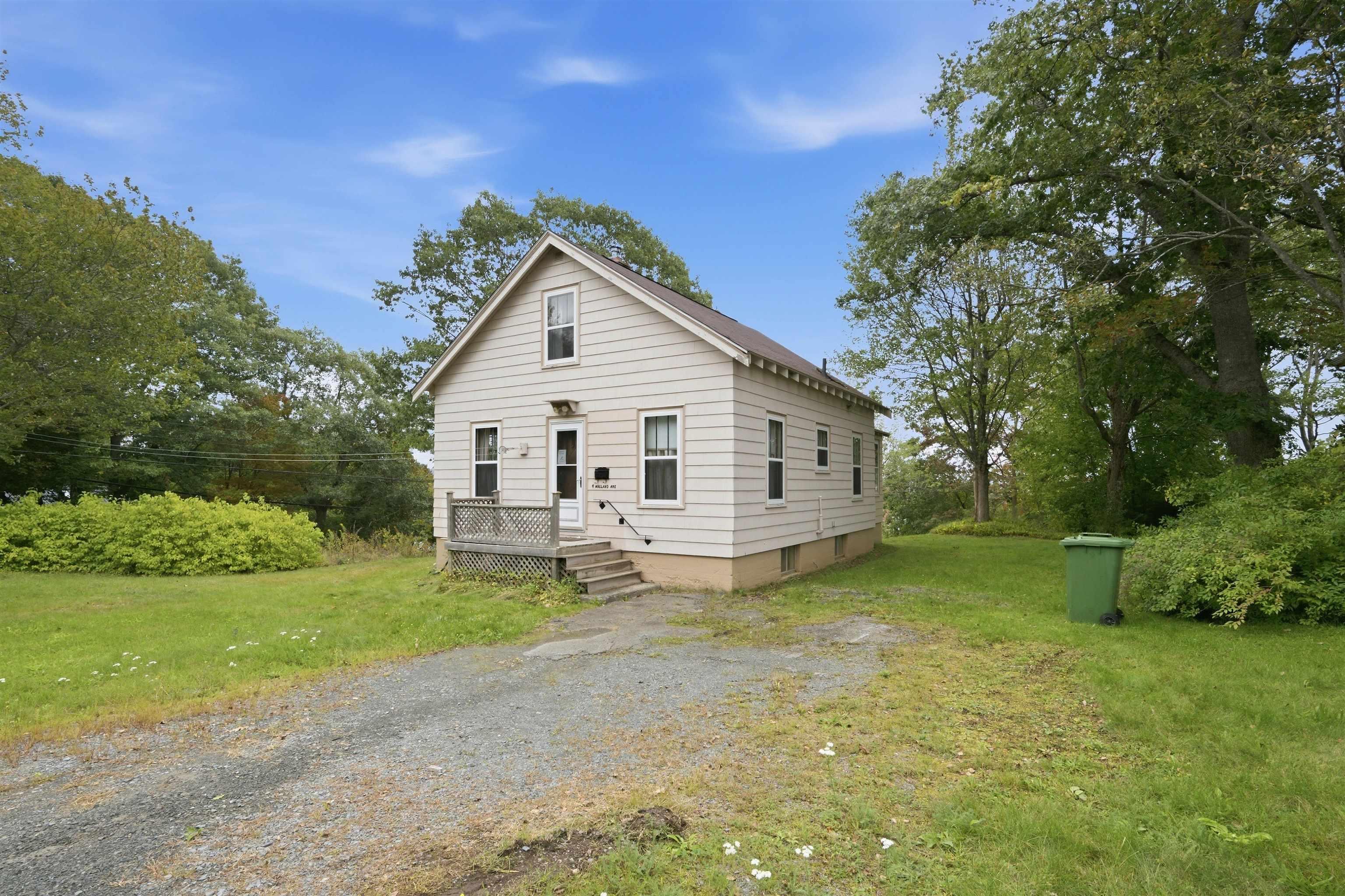 Thumbnail image for 4 Holland Avenue MLS<sup>®</sup> 202624796