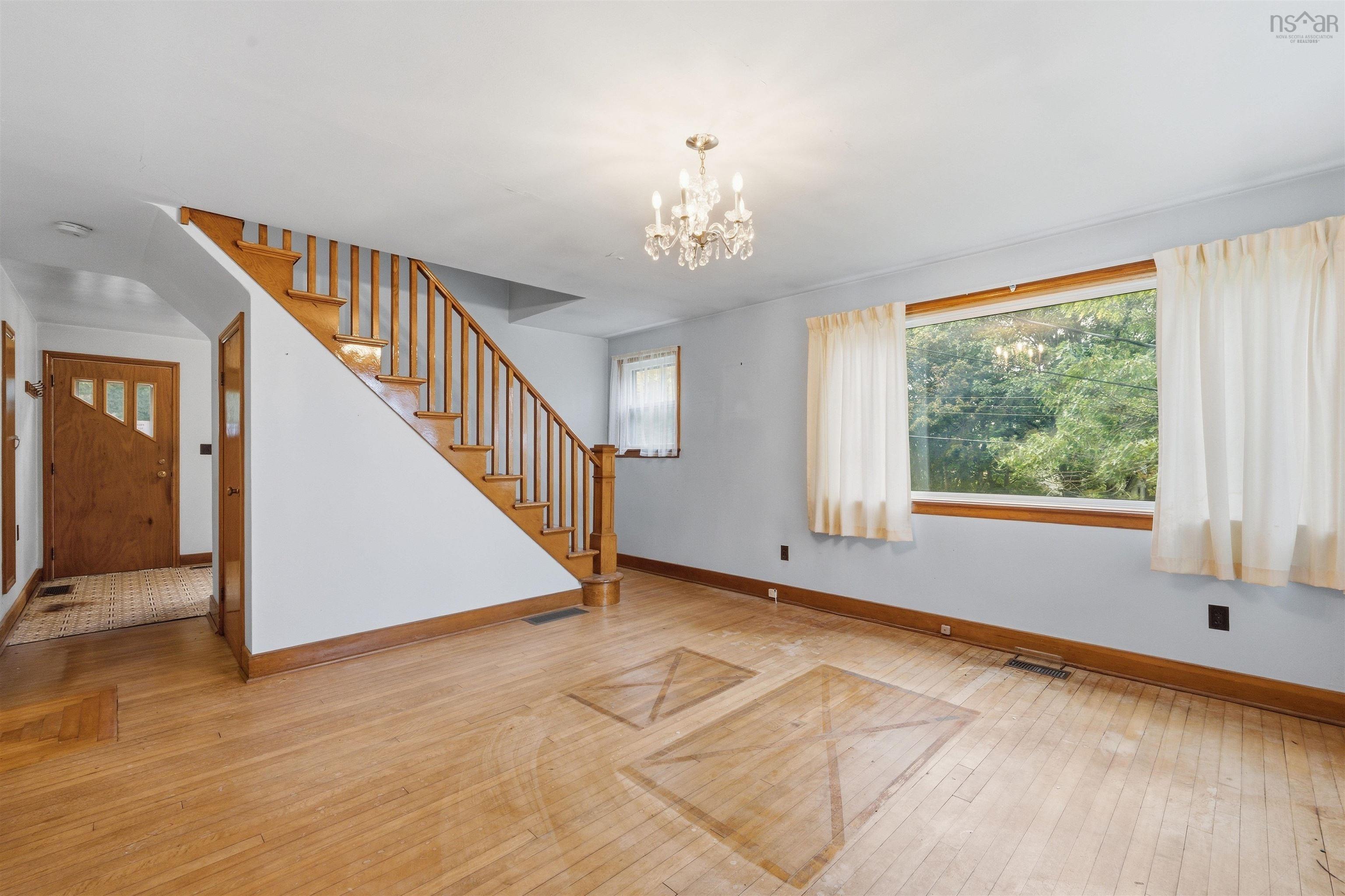 View image 18