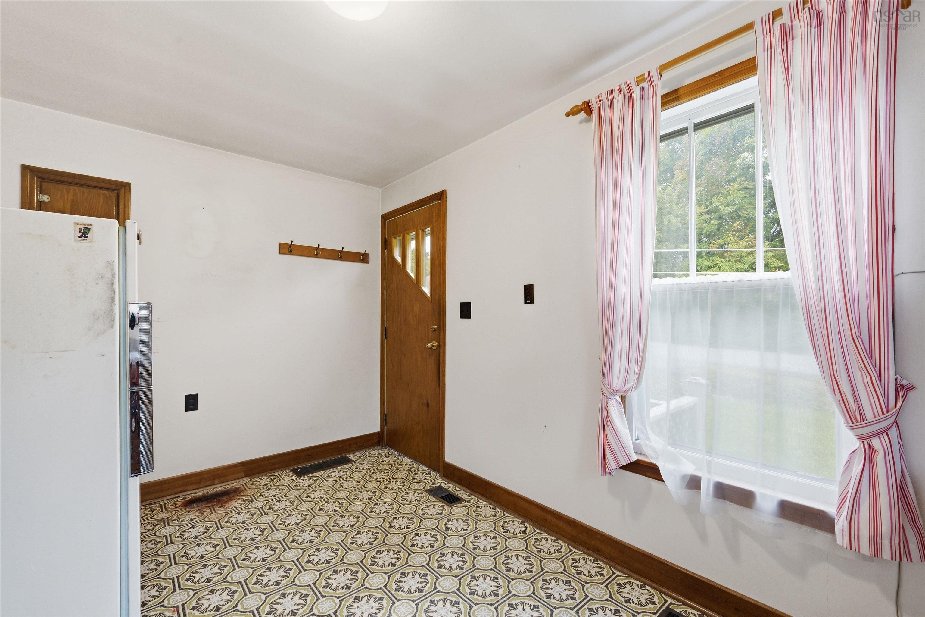 View image 9