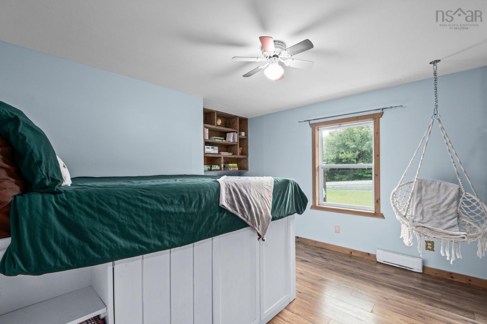 View image 17