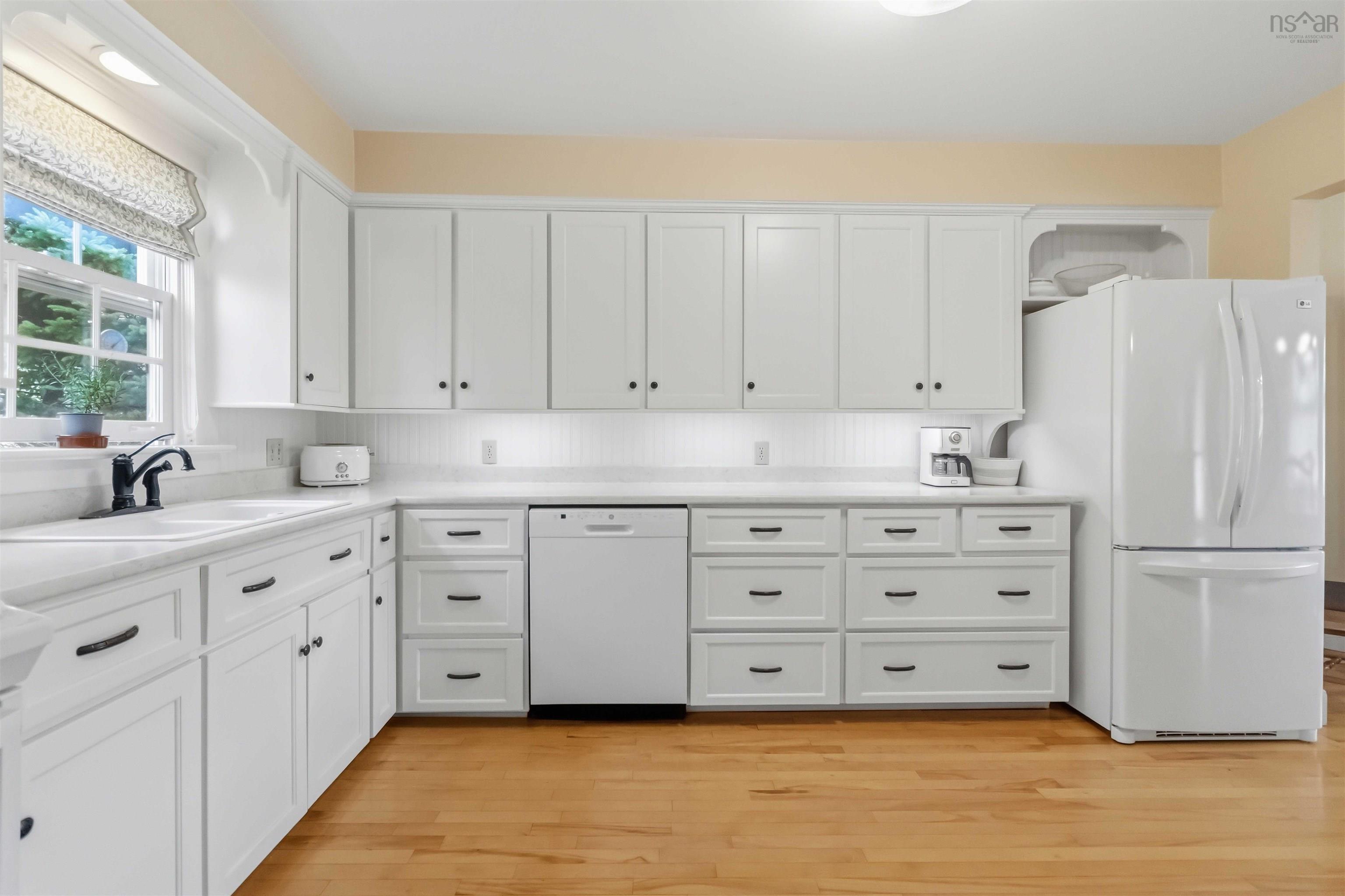 View image 17