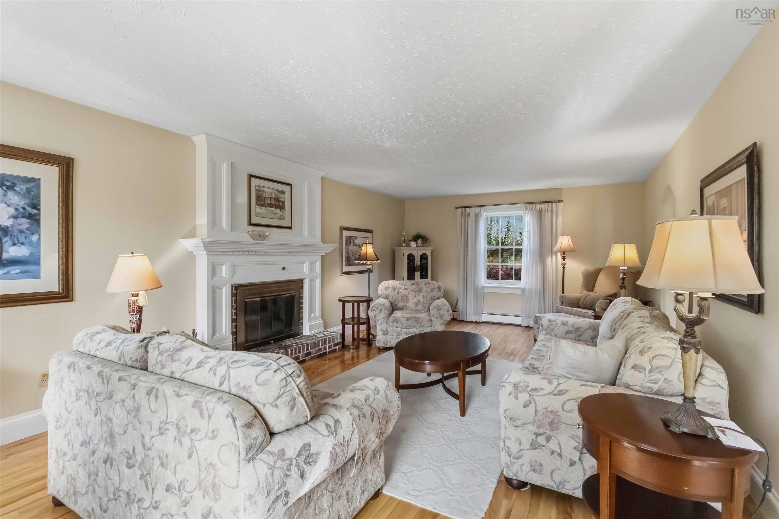 View image 9