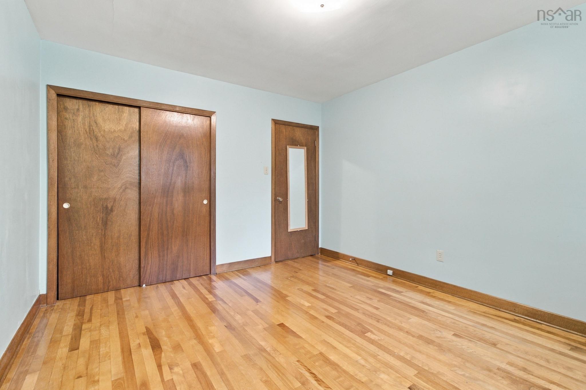 View image 15