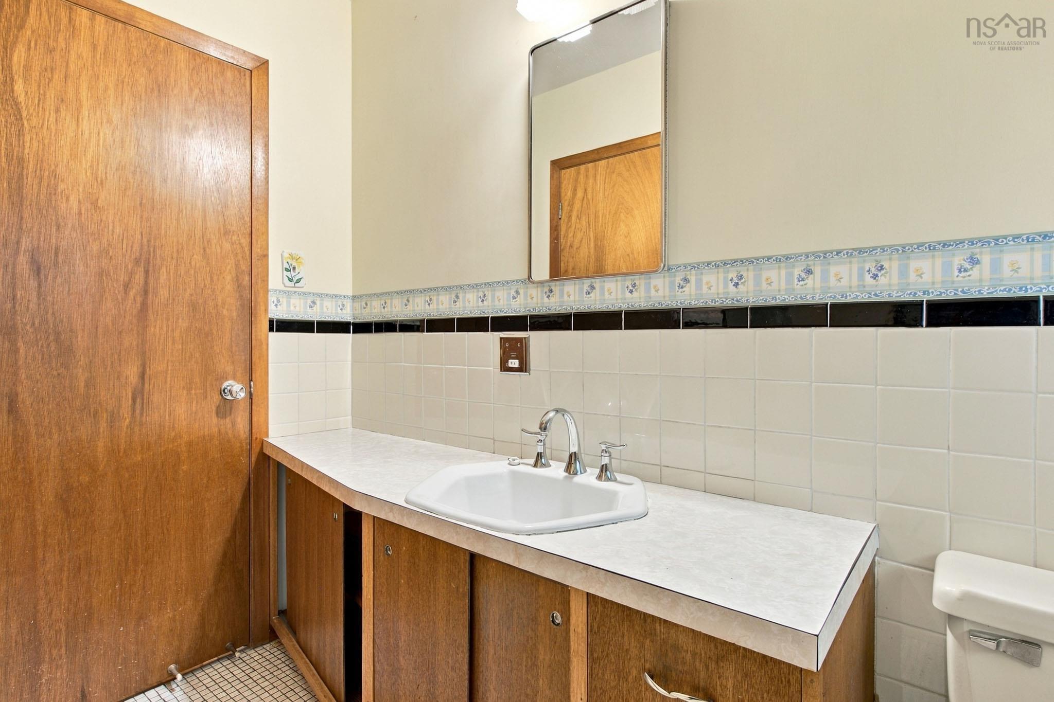 View image 21
