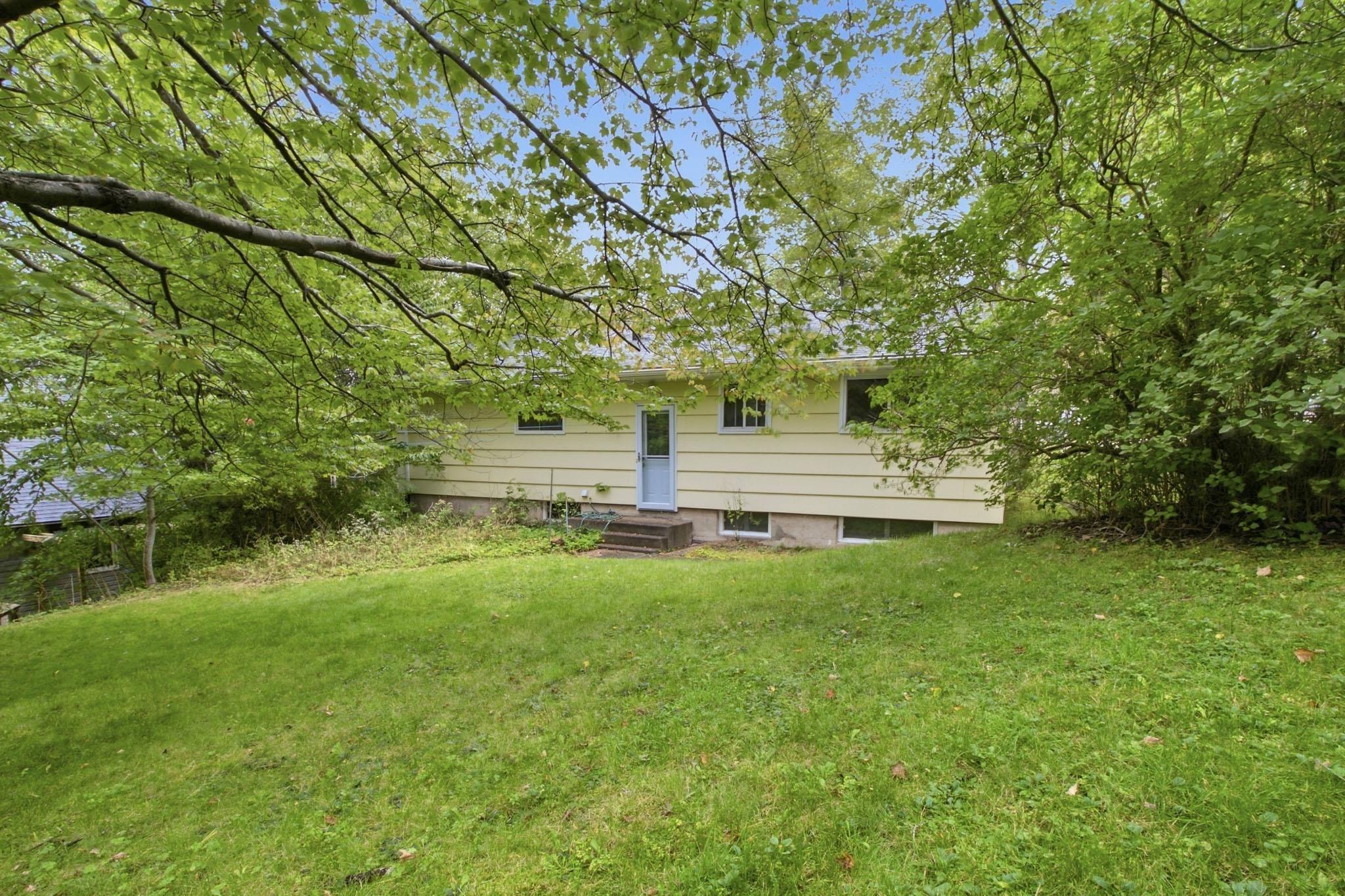 View image 32