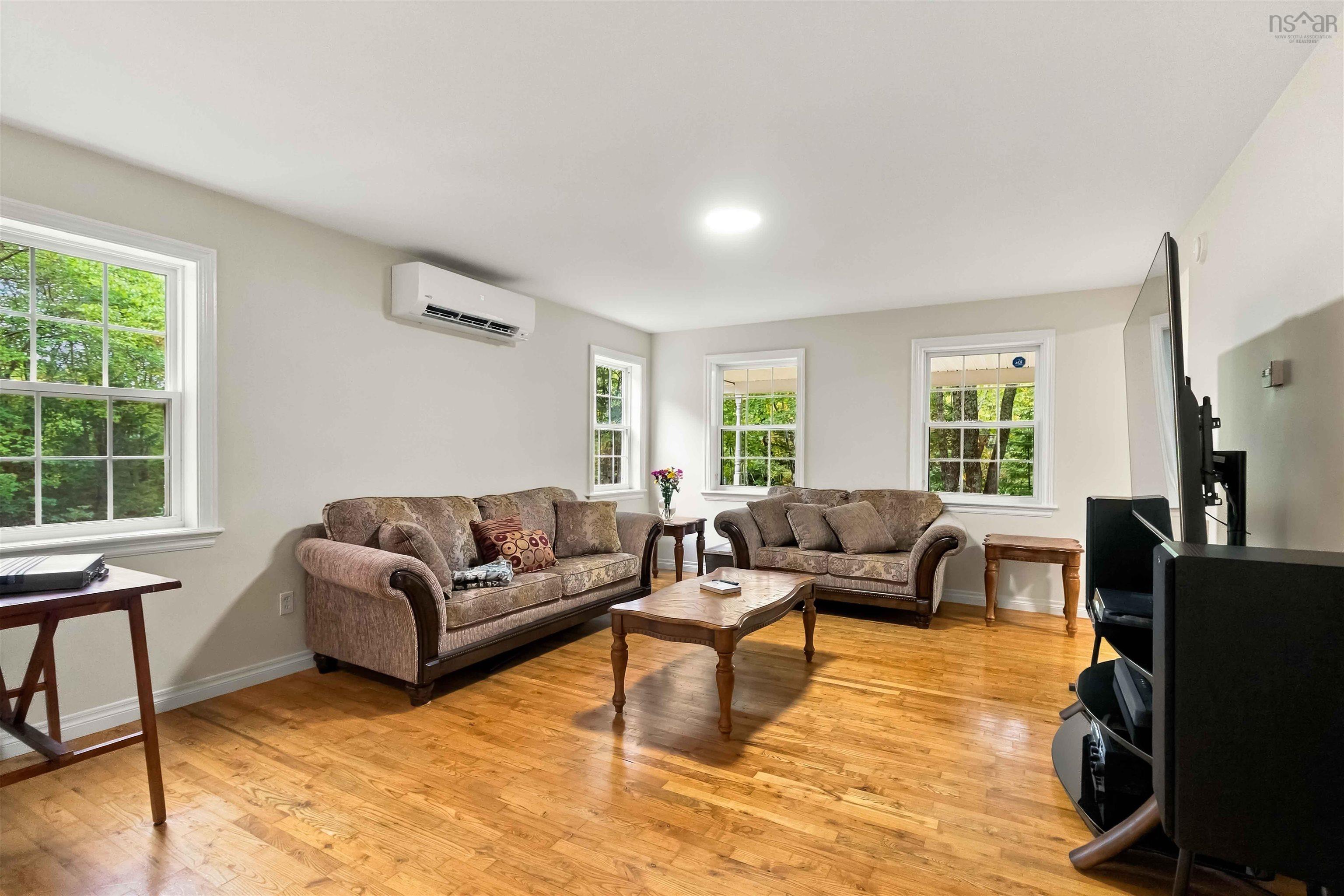 View image 10