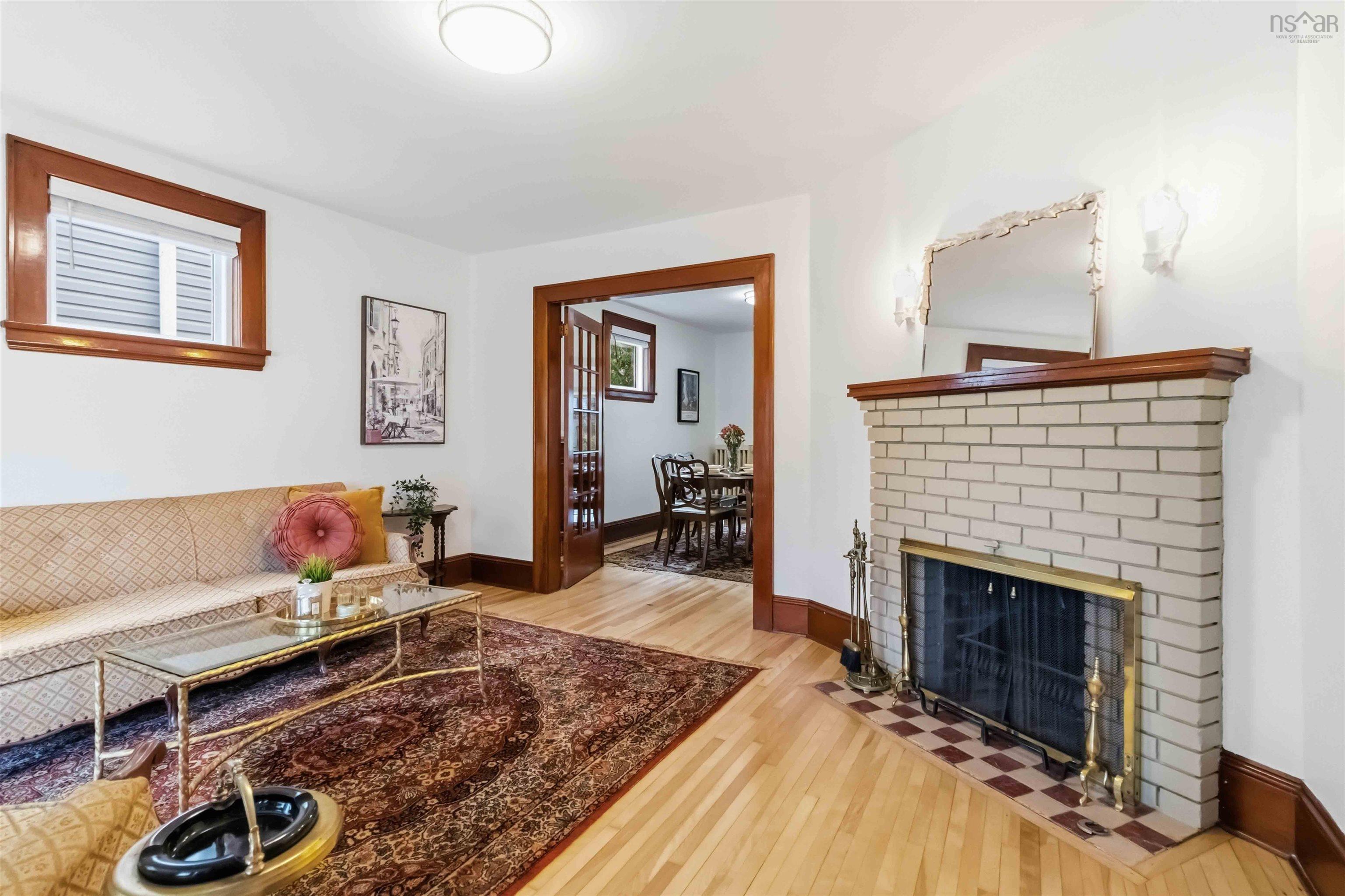 View image 10