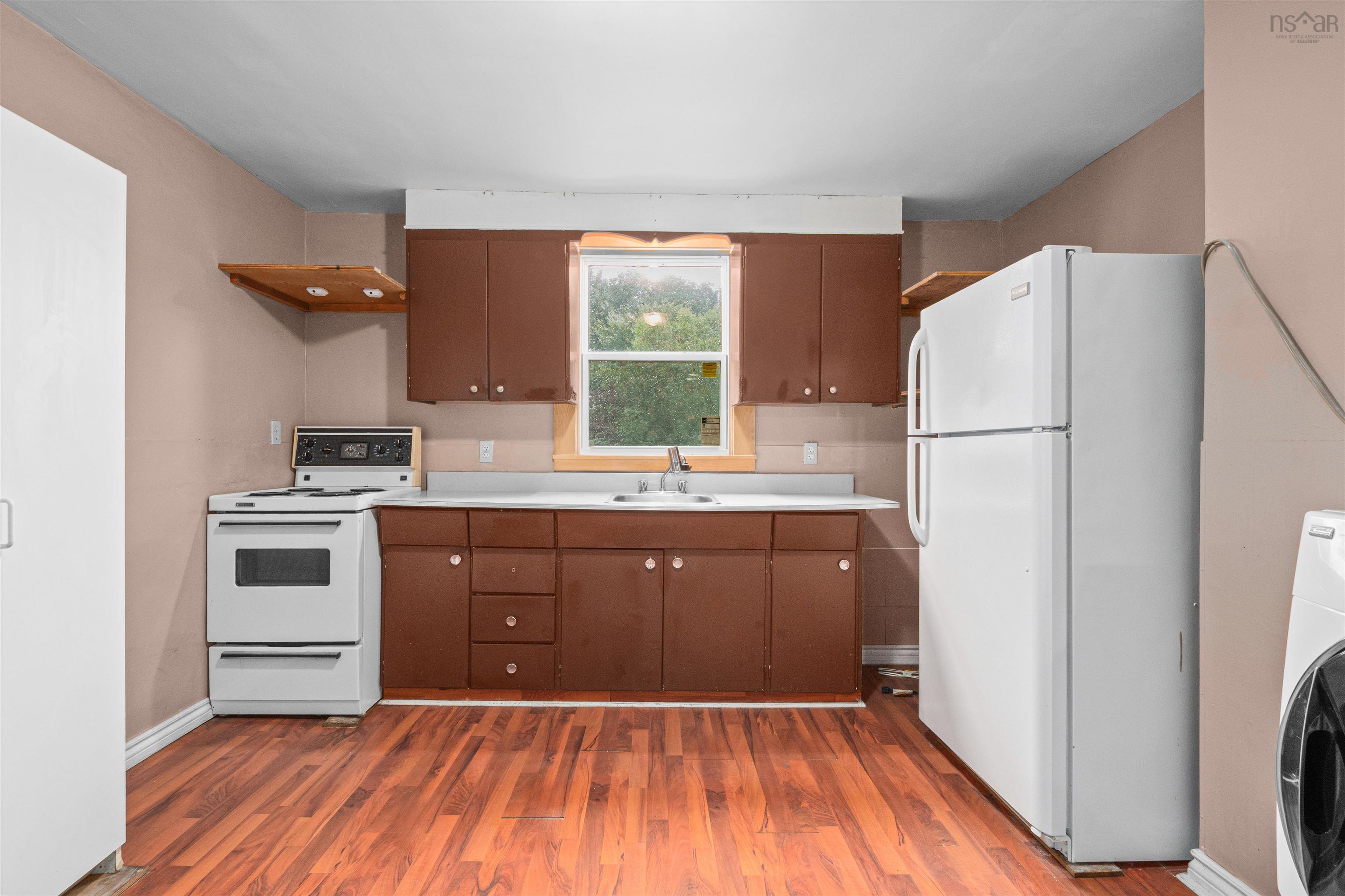 View image 11
