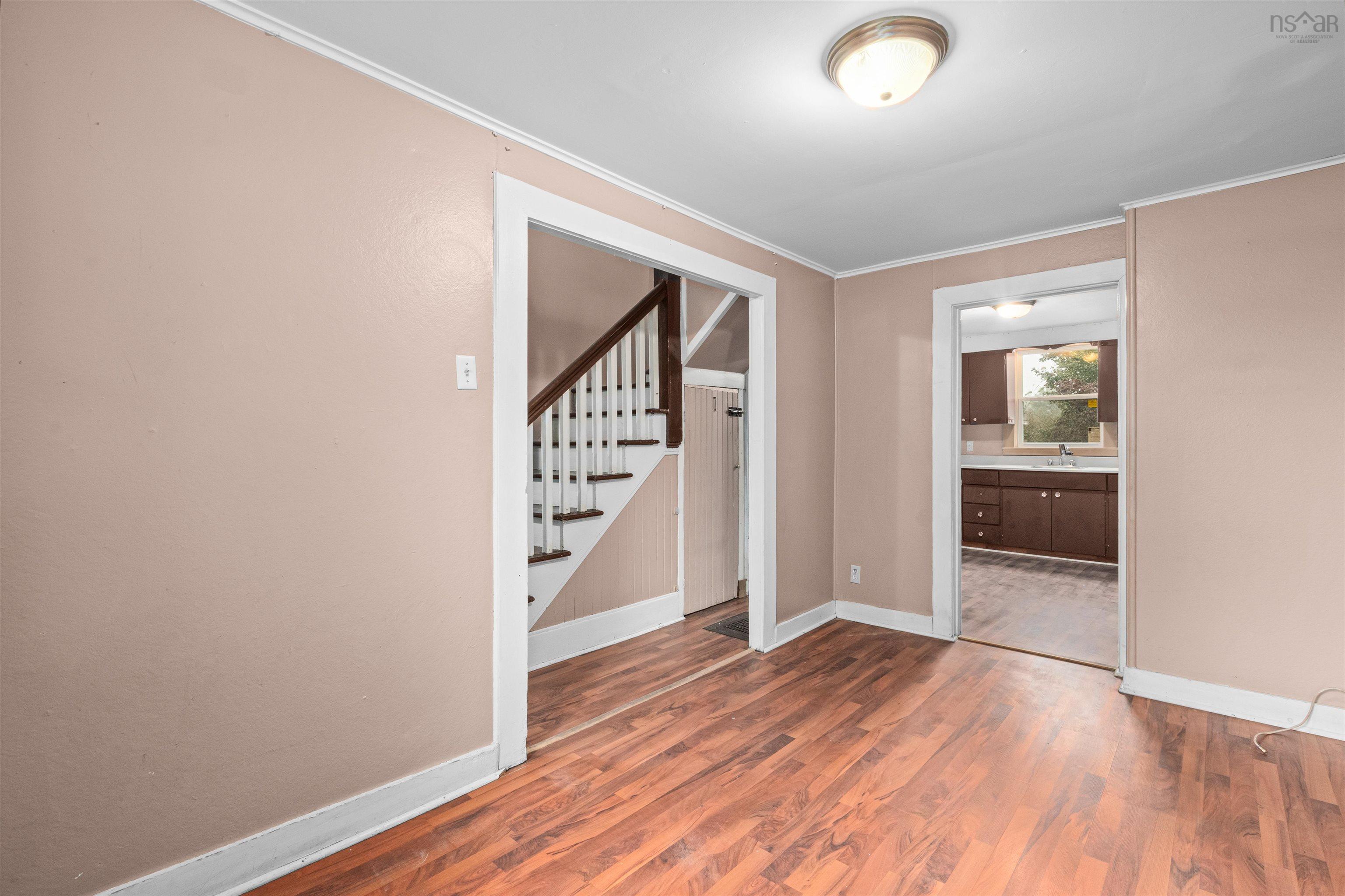View image 8