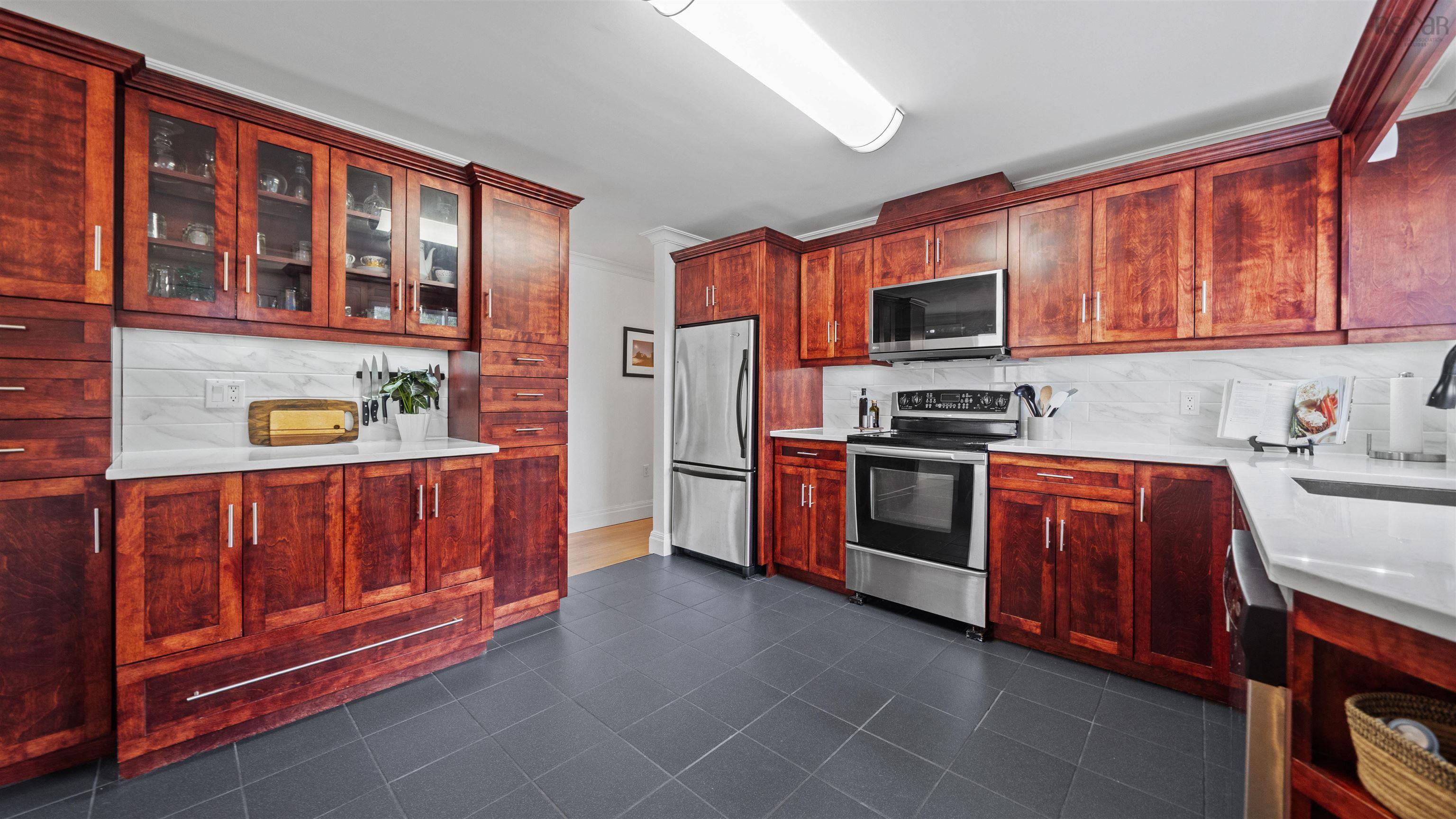 View image 11