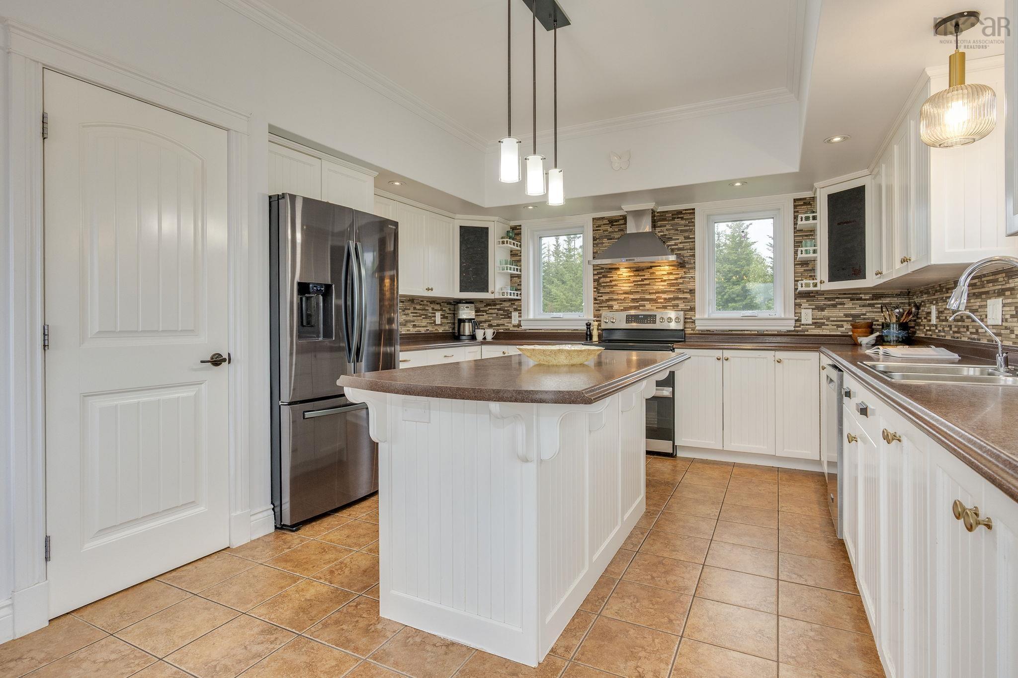 View image 11