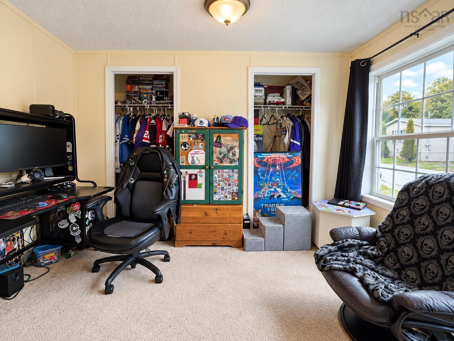 View image 11